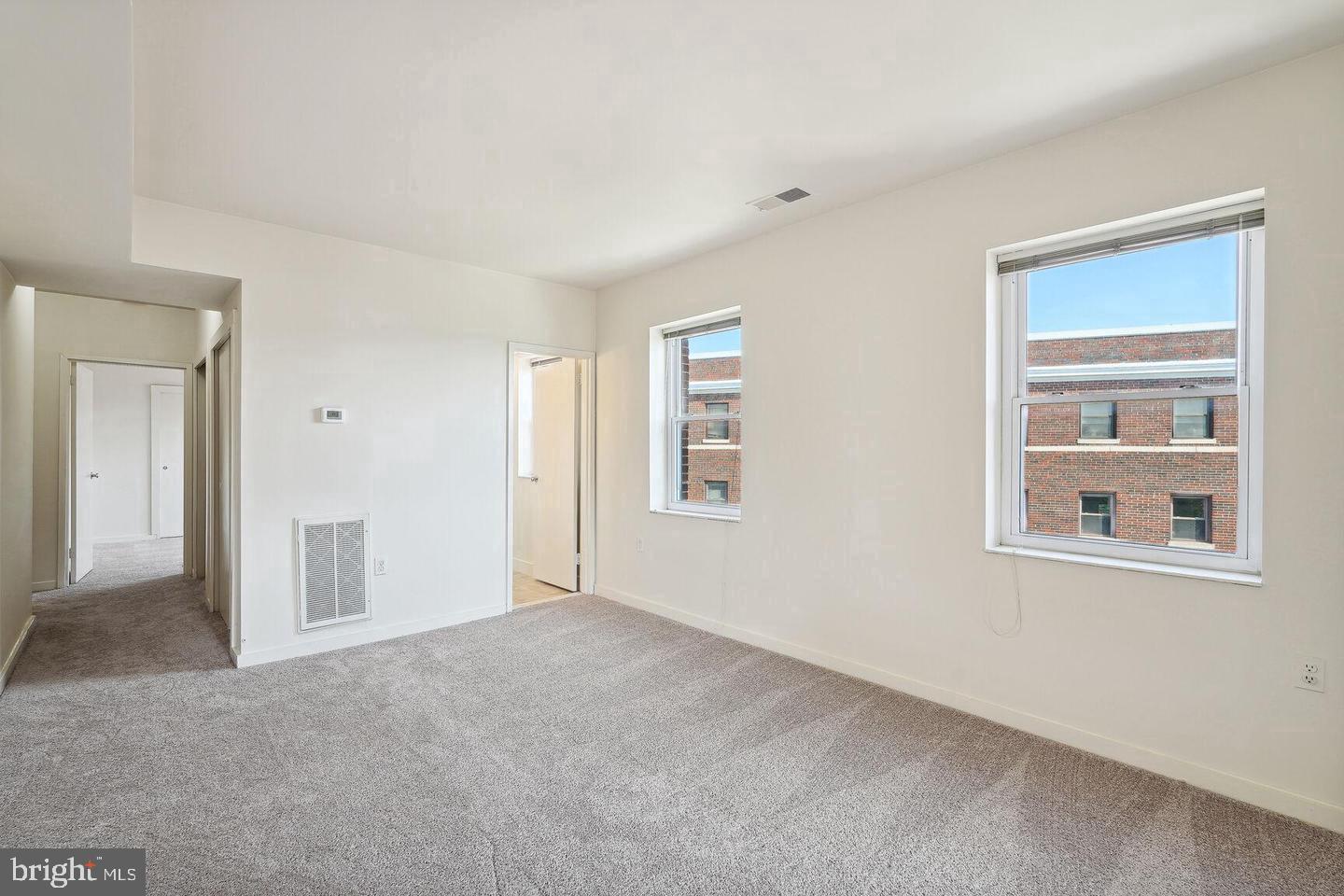 55 M ST NW #406, WASHINGTON, District Of Columbia 20001, 1 Bedroom Bedrooms, ,1 BathroomBathrooms,Residential,For sale,55 M ST NW #406,DCDC2217650 MLS # DCDC2217650