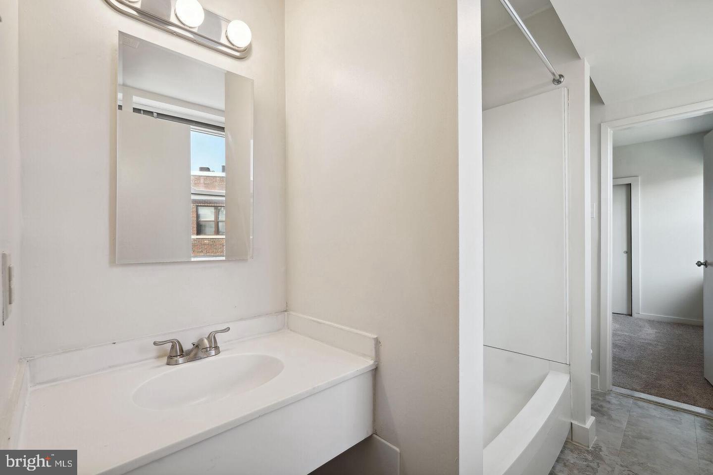 55 M ST NW #406, WASHINGTON, District Of Columbia 20001, 1 Bedroom Bedrooms, ,1 BathroomBathrooms,Residential,For sale,55 M ST NW #406,DCDC2217650 MLS # DCDC2217650