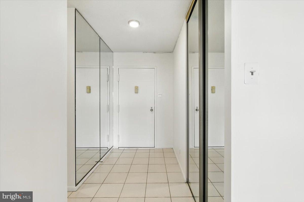 205 YOAKUM PKWY #601, ALEXANDRIA, Virginia 22304, 1 Bedroom Bedrooms, 2 Rooms Rooms,1 BathroomBathrooms,Residential,For sale,205 YOAKUM PKWY #601,VAAX2049210 MLS # VAAX2049210