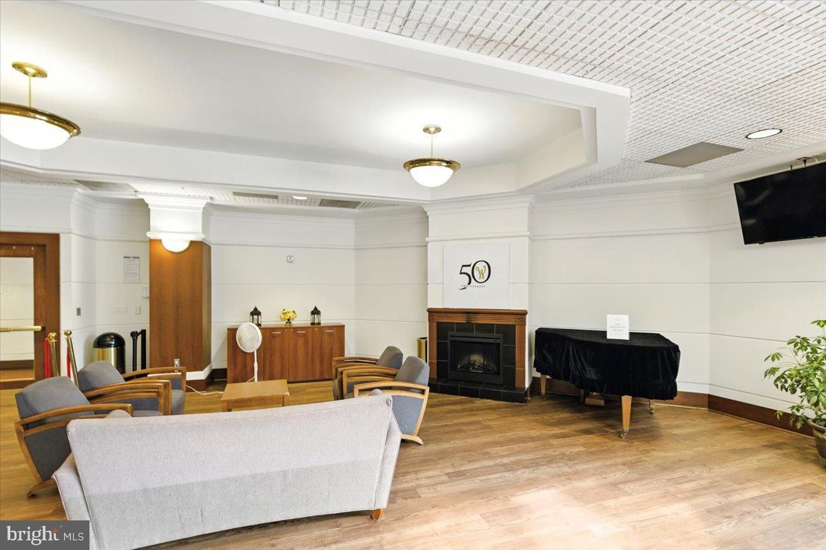 205 YOAKUM PKWY #601, ALEXANDRIA, Virginia 22304, 1 Bedroom Bedrooms, 2 Rooms Rooms,1 BathroomBathrooms,Residential,For sale,205 YOAKUM PKWY #601,VAAX2049210 MLS # VAAX2049210