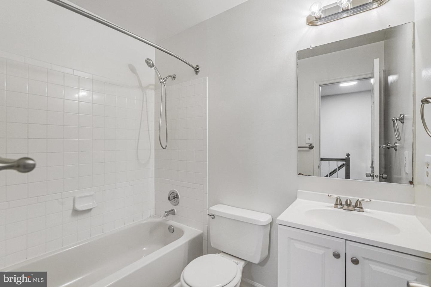 6573 SAND WEDGE CT, ALEXANDRIA, Virginia 22312, 3 Bedrooms Bedrooms, 12 Rooms Rooms,3 BathroomsBathrooms,Residential,For sale,6573 SAND WEDGE CT,VAFX2264420 MLS # VAFX2264420