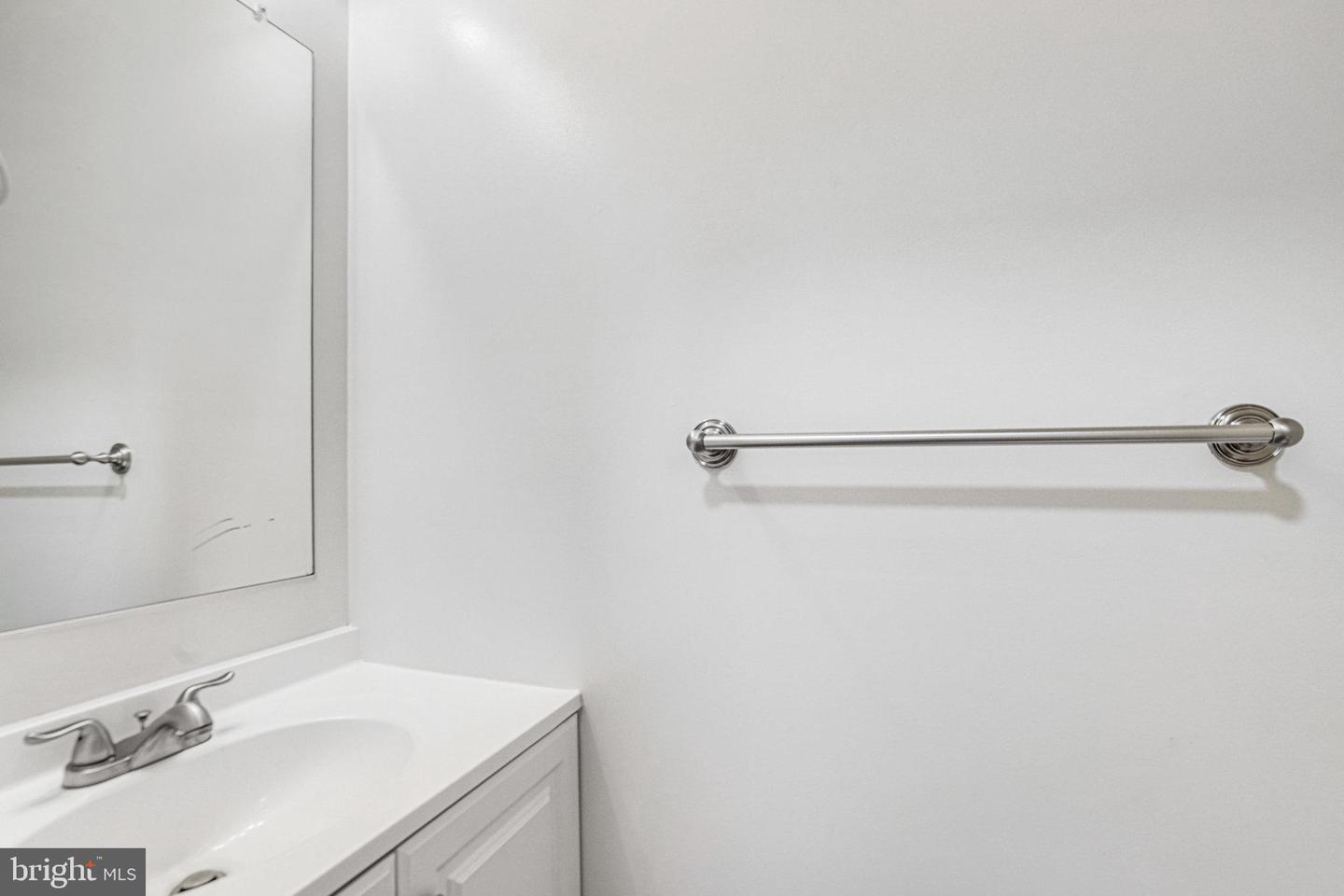 6573 SAND WEDGE CT, ALEXANDRIA, Virginia 22312, 3 Bedrooms Bedrooms, 12 Rooms Rooms,3 BathroomsBathrooms,Residential,For sale,6573 SAND WEDGE CT,VAFX2264420 MLS # VAFX2264420