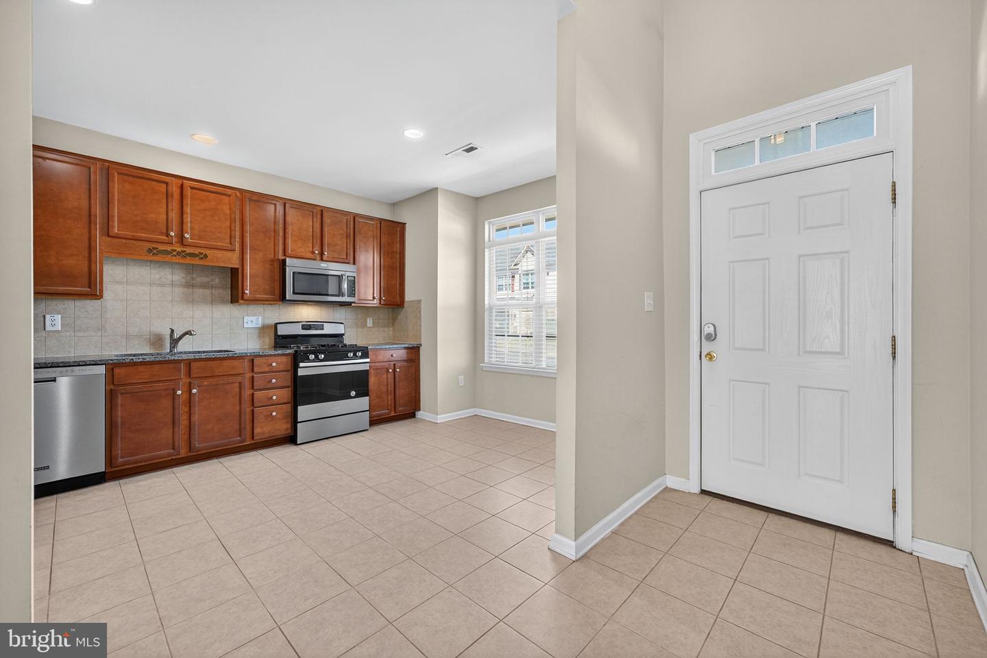 303 PRESTWICK LN, STEPHENS CITY, Virginia 22655, 3 Bedrooms Bedrooms, ,2 BathroomsBathrooms,Residential,For sale,303 PRESTWICK LN,VAFV2036530 MLS # VAFV2036530
