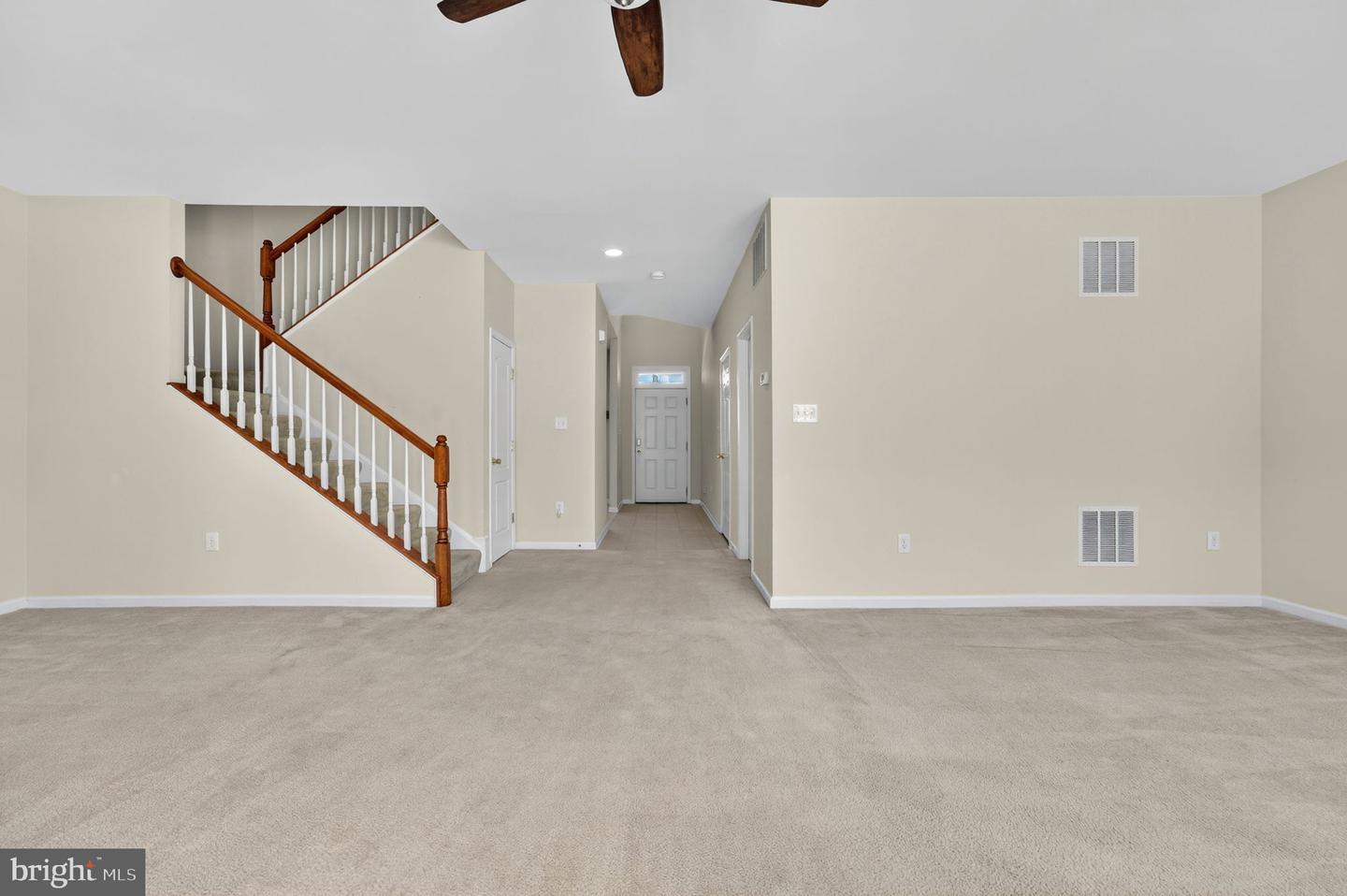 303 PRESTWICK LN, STEPHENS CITY, Virginia 22655, 3 Bedrooms Bedrooms, ,2 BathroomsBathrooms,Residential,For sale,303 PRESTWICK LN,VAFV2036530 MLS # VAFV2036530