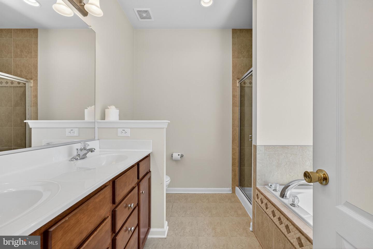303 PRESTWICK LN, STEPHENS CITY, Virginia 22655, 3 Bedrooms Bedrooms, ,2 BathroomsBathrooms,Residential,For sale,303 PRESTWICK LN,VAFV2036530 MLS # VAFV2036530