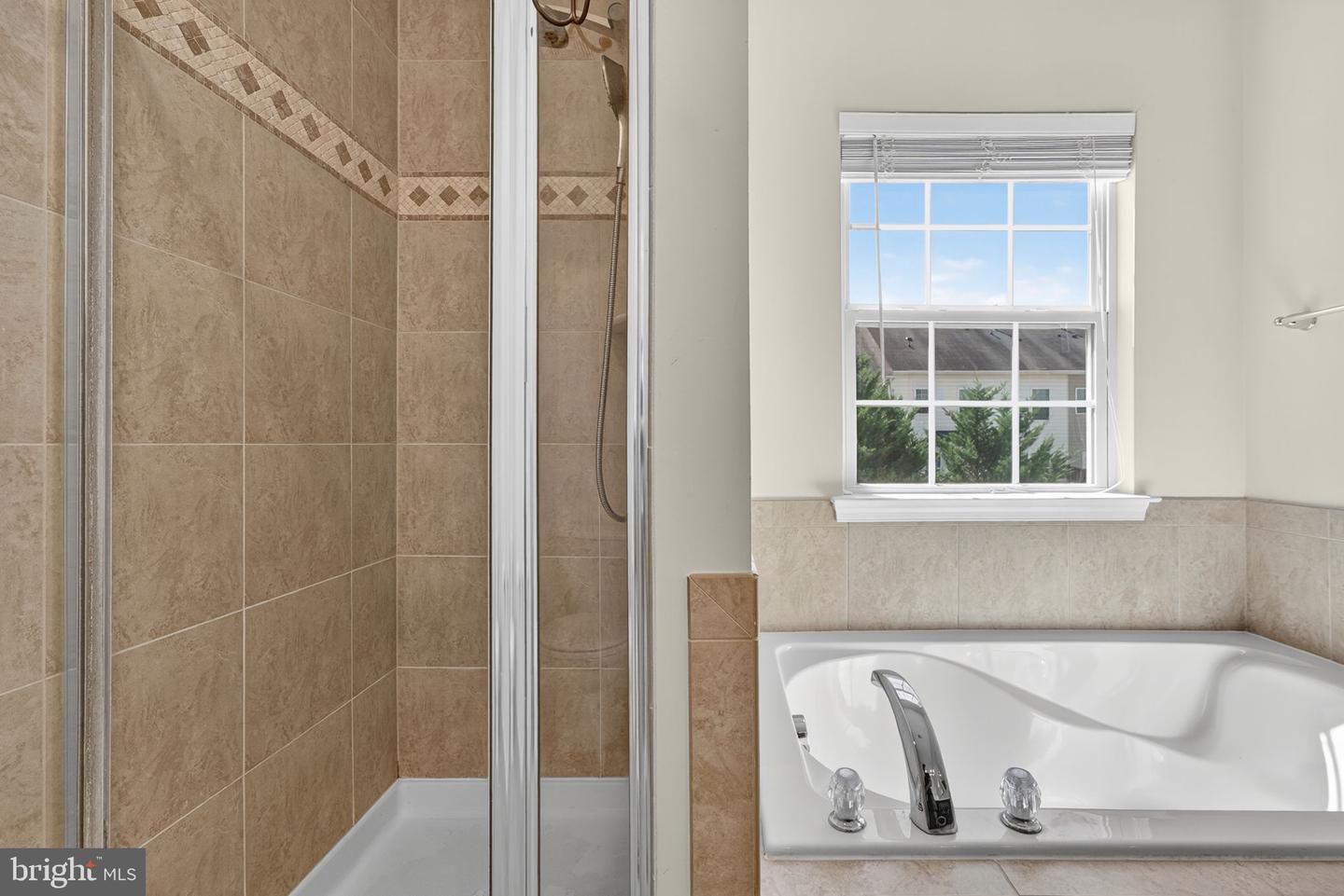 303 PRESTWICK LN, STEPHENS CITY, Virginia 22655, 3 Bedrooms Bedrooms, ,2 BathroomsBathrooms,Residential,For sale,303 PRESTWICK LN,VAFV2036530 MLS # VAFV2036530