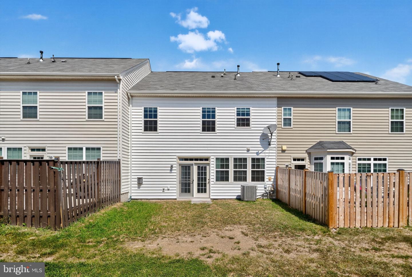 303 PRESTWICK LN, STEPHENS CITY, Virginia 22655, 3 Bedrooms Bedrooms, ,2 BathroomsBathrooms,Residential,For sale,303 PRESTWICK LN,VAFV2036530 MLS # VAFV2036530