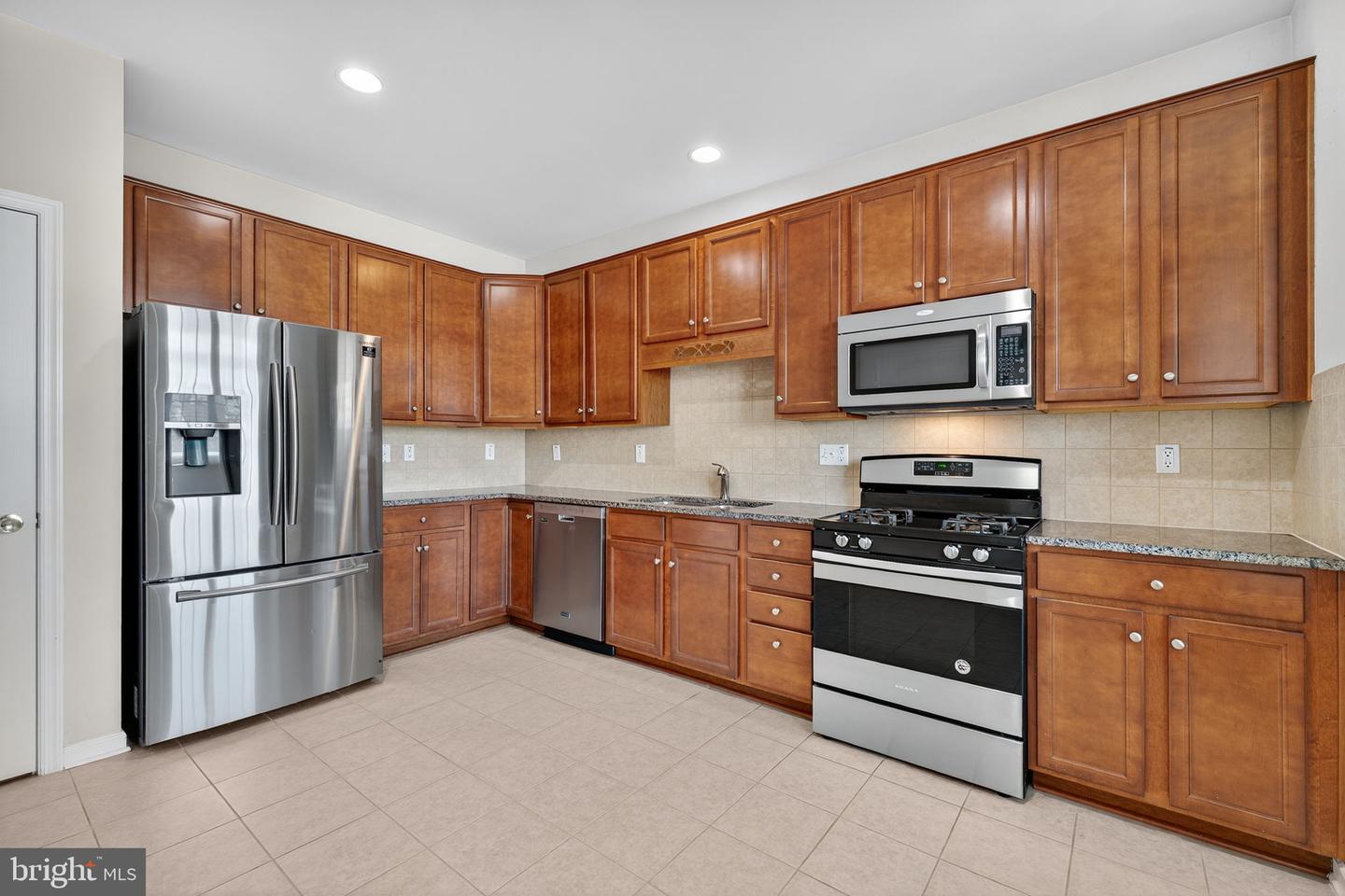 303 PRESTWICK LN, STEPHENS CITY, Virginia 22655, 3 Bedrooms Bedrooms, ,2 BathroomsBathrooms,Residential,For sale,303 PRESTWICK LN,VAFV2036530 MLS # VAFV2036530