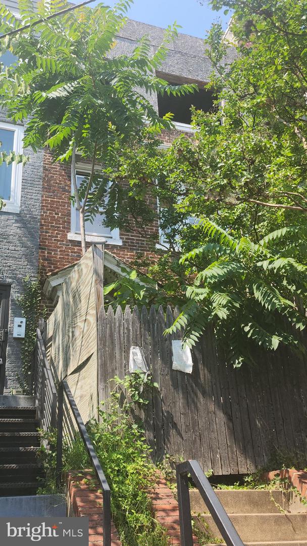 523 KENNEDY ST NW, WASHINGTON, District Of Columbia 20011, ,Residential,For sale,523 KENNEDY ST NW,DCDC2217886 MLS # DCDC2217886