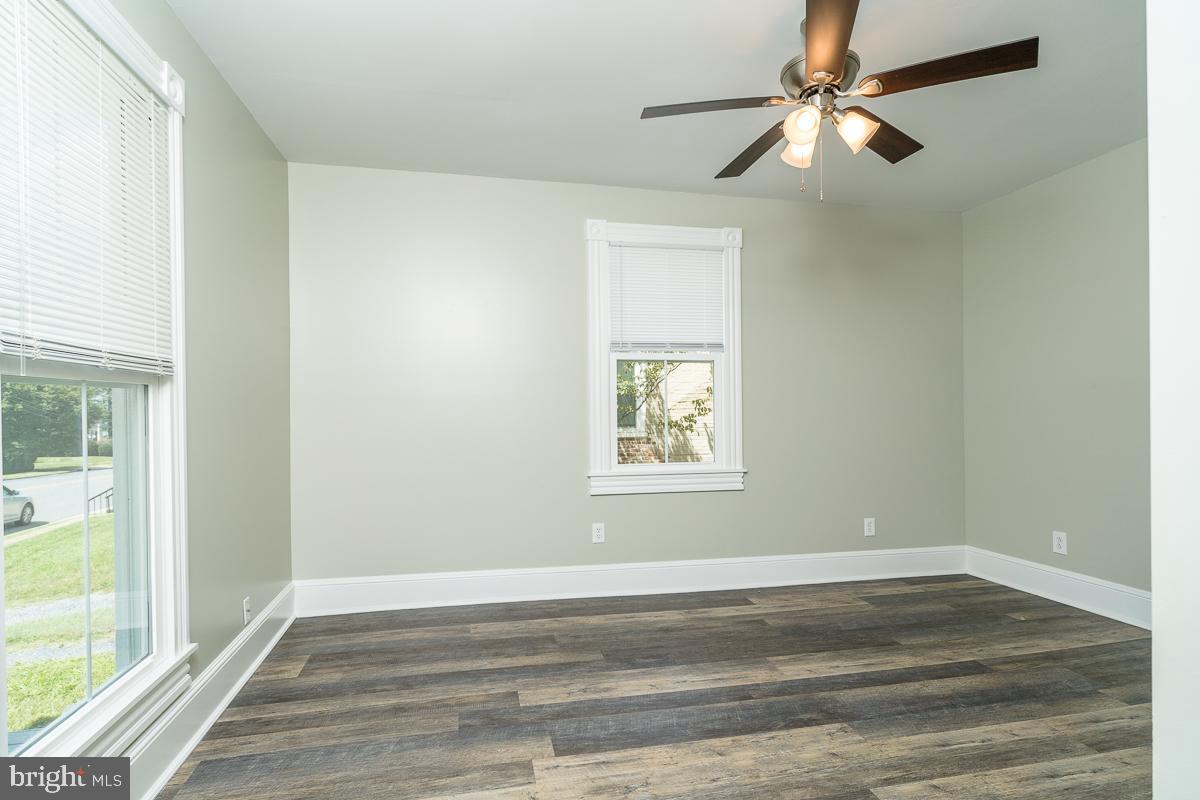 632 E MARKET ST, HARRISONBURG, Virginia 22801, 5 Bedrooms Bedrooms, ,2 BathroomsBathrooms,Residential,For sale,632 E MARKET ST,VAHC2000484 MLS # VAHC2000484