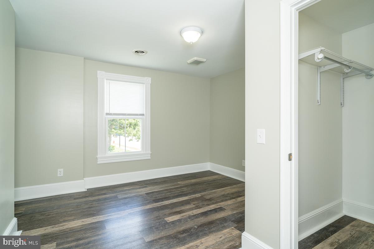632 E MARKET ST, HARRISONBURG, Virginia 22801, 5 Bedrooms Bedrooms, ,2 BathroomsBathrooms,Residential,For sale,632 E MARKET ST,VAHC2000484 MLS # VAHC2000484