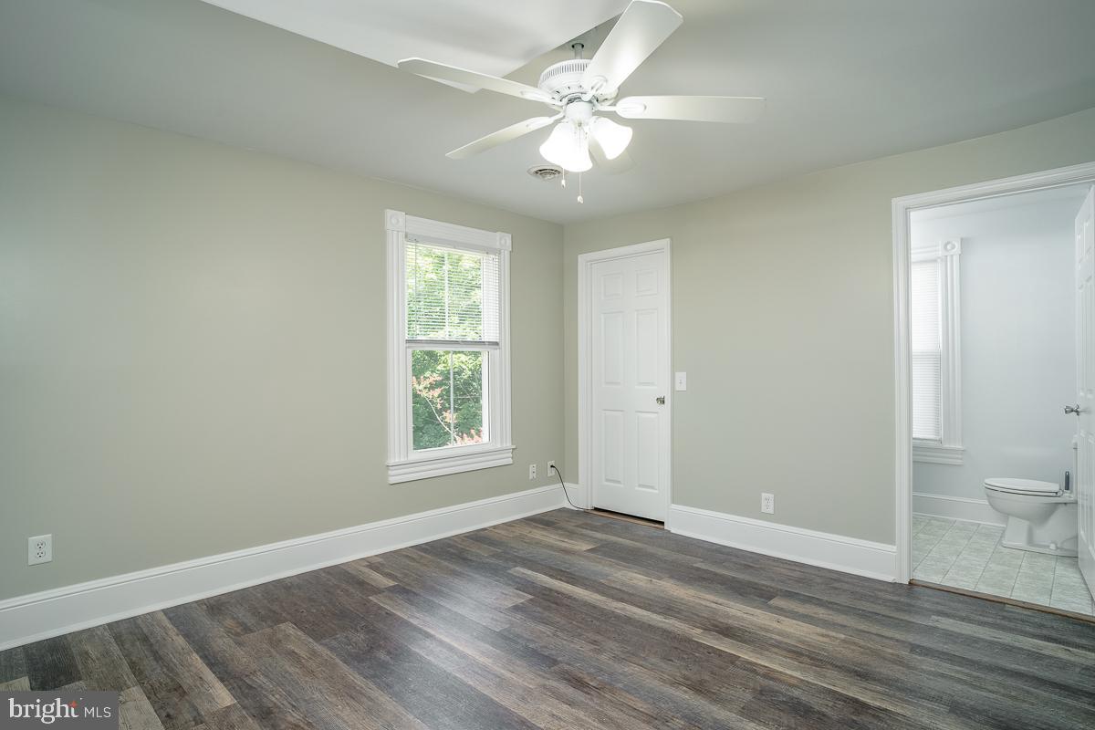 632 E MARKET ST, HARRISONBURG, Virginia 22801, 5 Bedrooms Bedrooms, ,2 BathroomsBathrooms,Residential,For sale,632 E MARKET ST,VAHC2000484 MLS # VAHC2000484