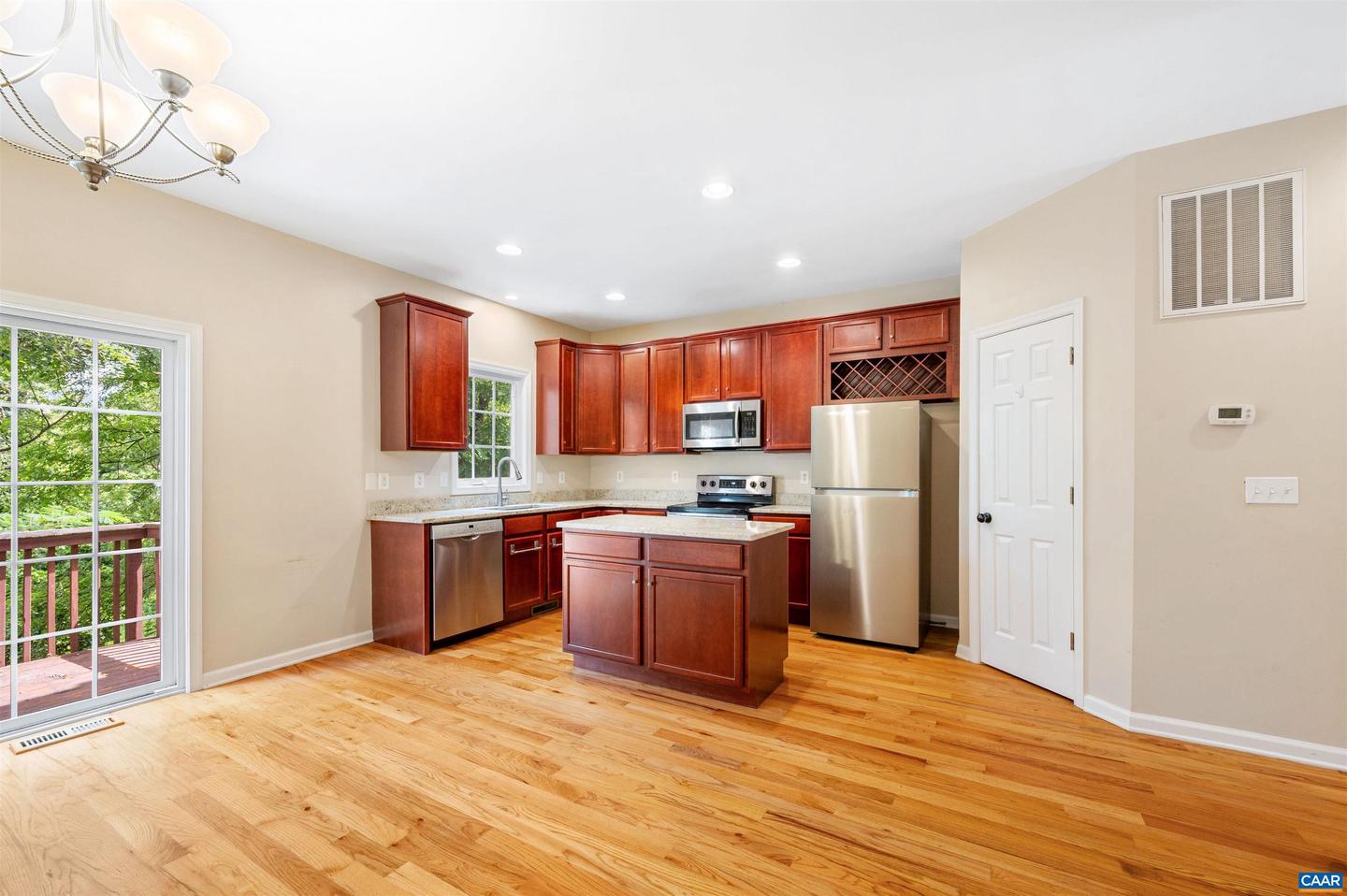 139 OLD FIFTH CIR, CHARLOTTESVILLE, Virginia 22903, 4 Bedrooms Bedrooms, ,3 BathroomsBathrooms,Residential,For sale,139 OLD FIFTH CIR,668471 MLS # 668471