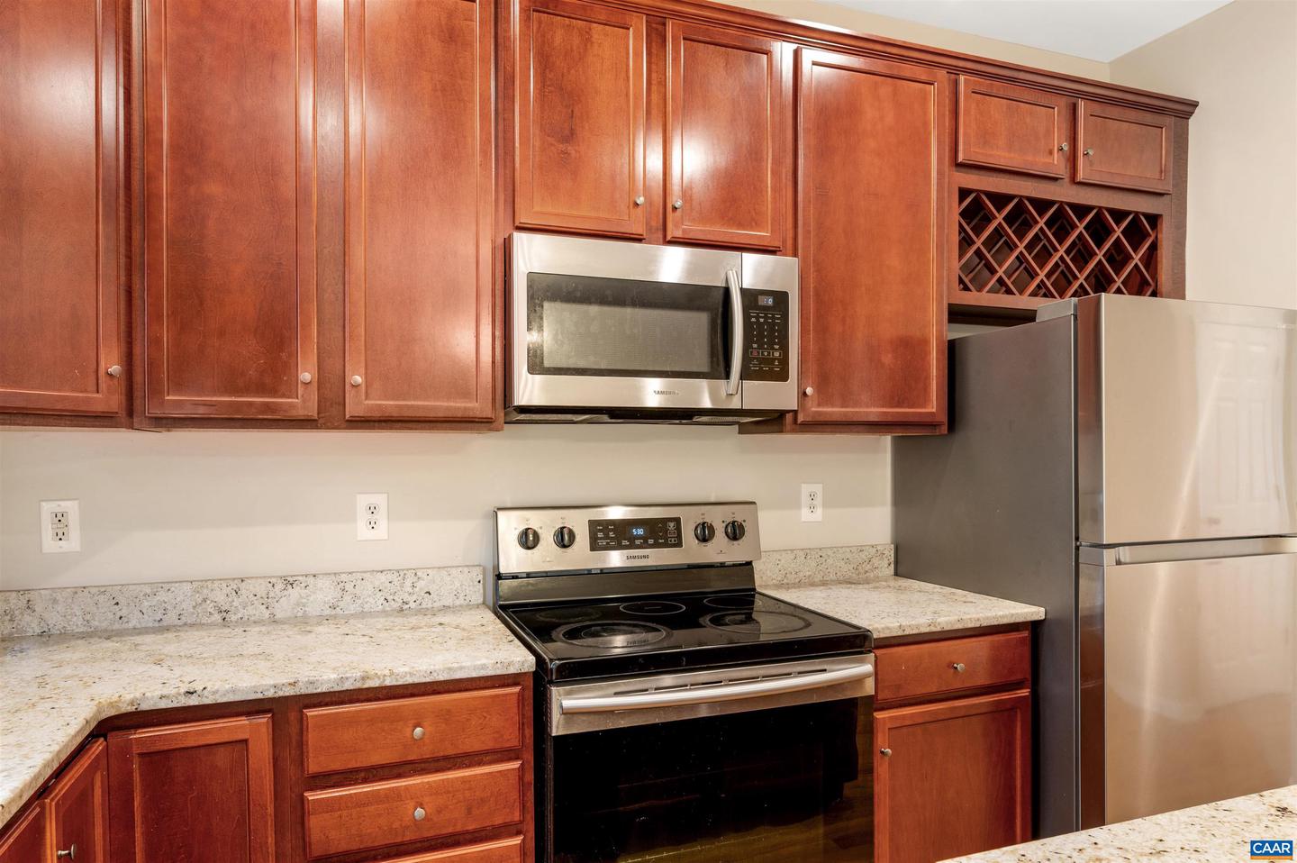 139 OLD FIFTH CIR, CHARLOTTESVILLE, Virginia 22903, 4 Bedrooms Bedrooms, ,3 BathroomsBathrooms,Residential,For sale,139 OLD FIFTH CIR,668471 MLS # 668471