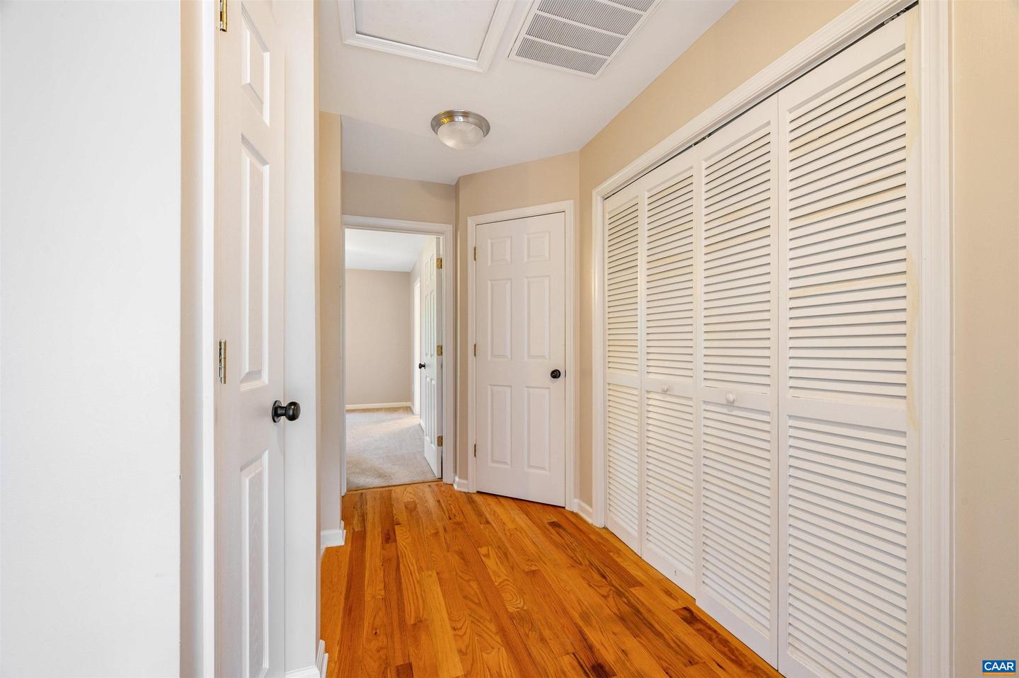 139 OLD FIFTH CIR, CHARLOTTESVILLE, Virginia 22903, 4 Bedrooms Bedrooms, ,3 BathroomsBathrooms,Residential,For sale,139 OLD FIFTH CIR,668471 MLS # 668471