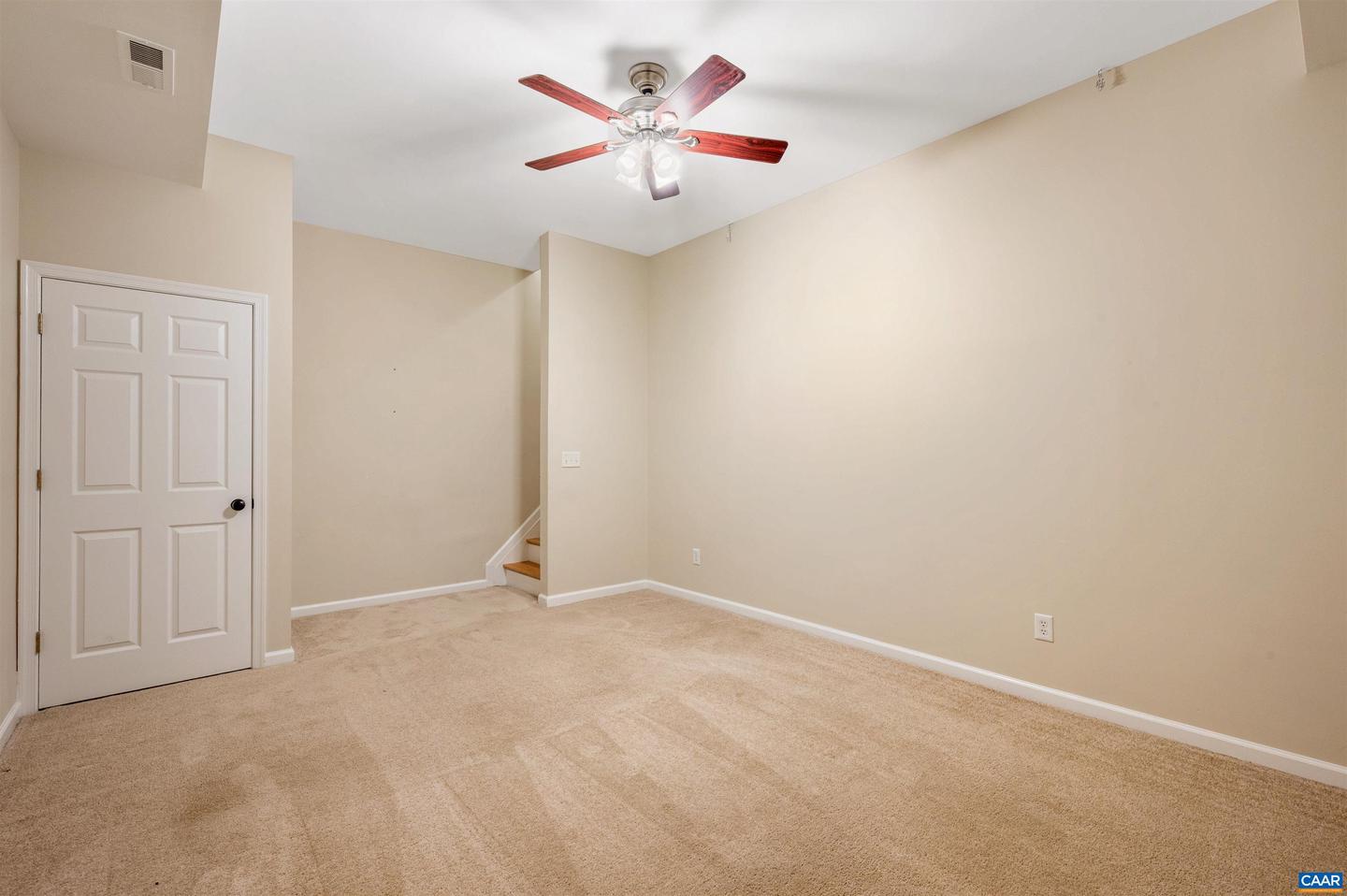 139 OLD FIFTH CIR, CHARLOTTESVILLE, Virginia 22903, 4 Bedrooms Bedrooms, ,3 BathroomsBathrooms,Residential,For sale,139 OLD FIFTH CIR,668471 MLS # 668471