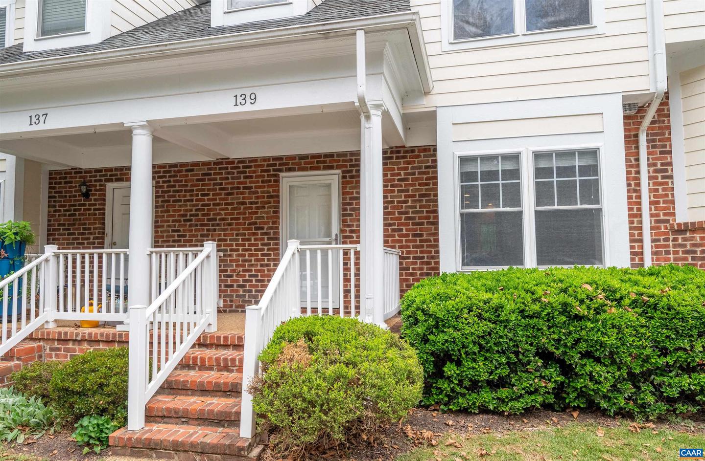 139 OLD FIFTH CIR, CHARLOTTESVILLE, Virginia 22903, 4 Bedrooms Bedrooms, ,3 BathroomsBathrooms,Residential,For sale,139 OLD FIFTH CIR,668471 MLS # 668471