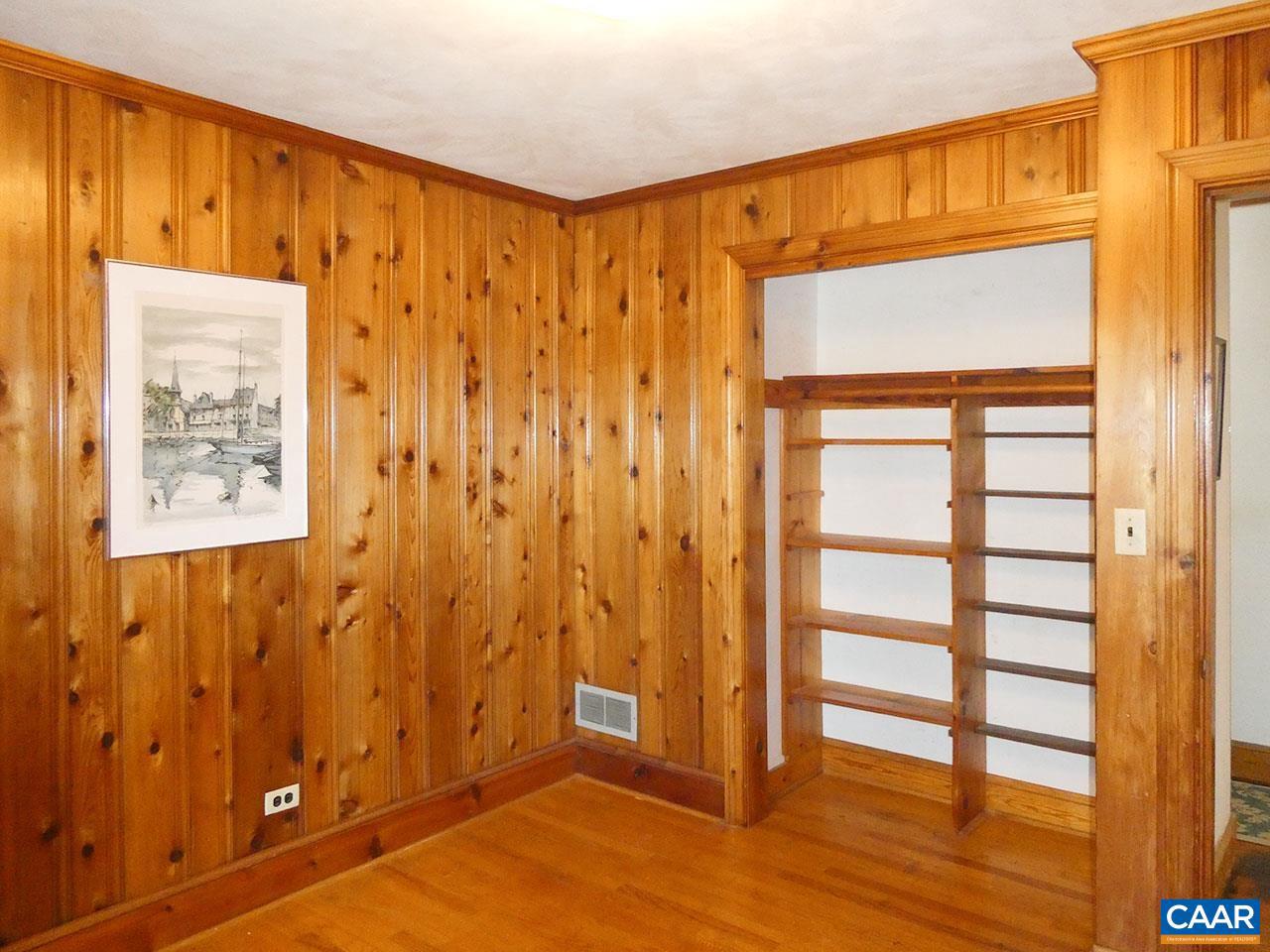2318 TARLETON DR, CHARLOTTESVILLE, Virginia 22901, 4 Bedrooms Bedrooms, ,2 BathroomsBathrooms,Residential,For sale,2318 TARLETON DR,668473 MLS # 668473