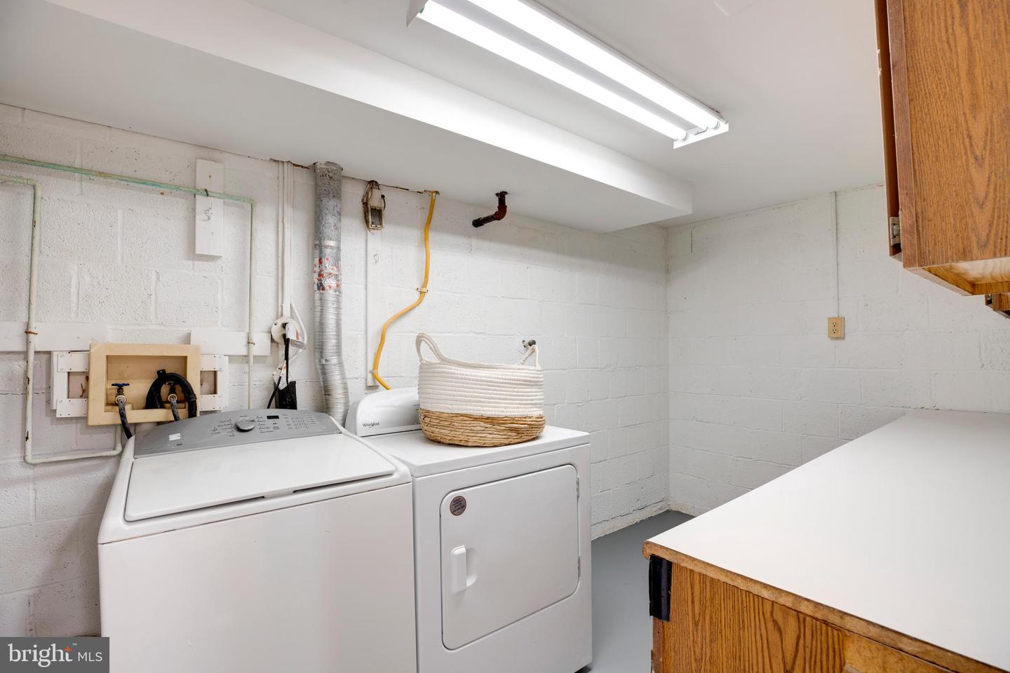3306 LANDOVER ST, ALEXANDRIA, Virginia 22305, 3 Bedrooms Bedrooms, ,2 BathroomsBathrooms,Residential,For sale,3306 LANDOVER ST,VAAX2044580 MLS # VAAX2044580