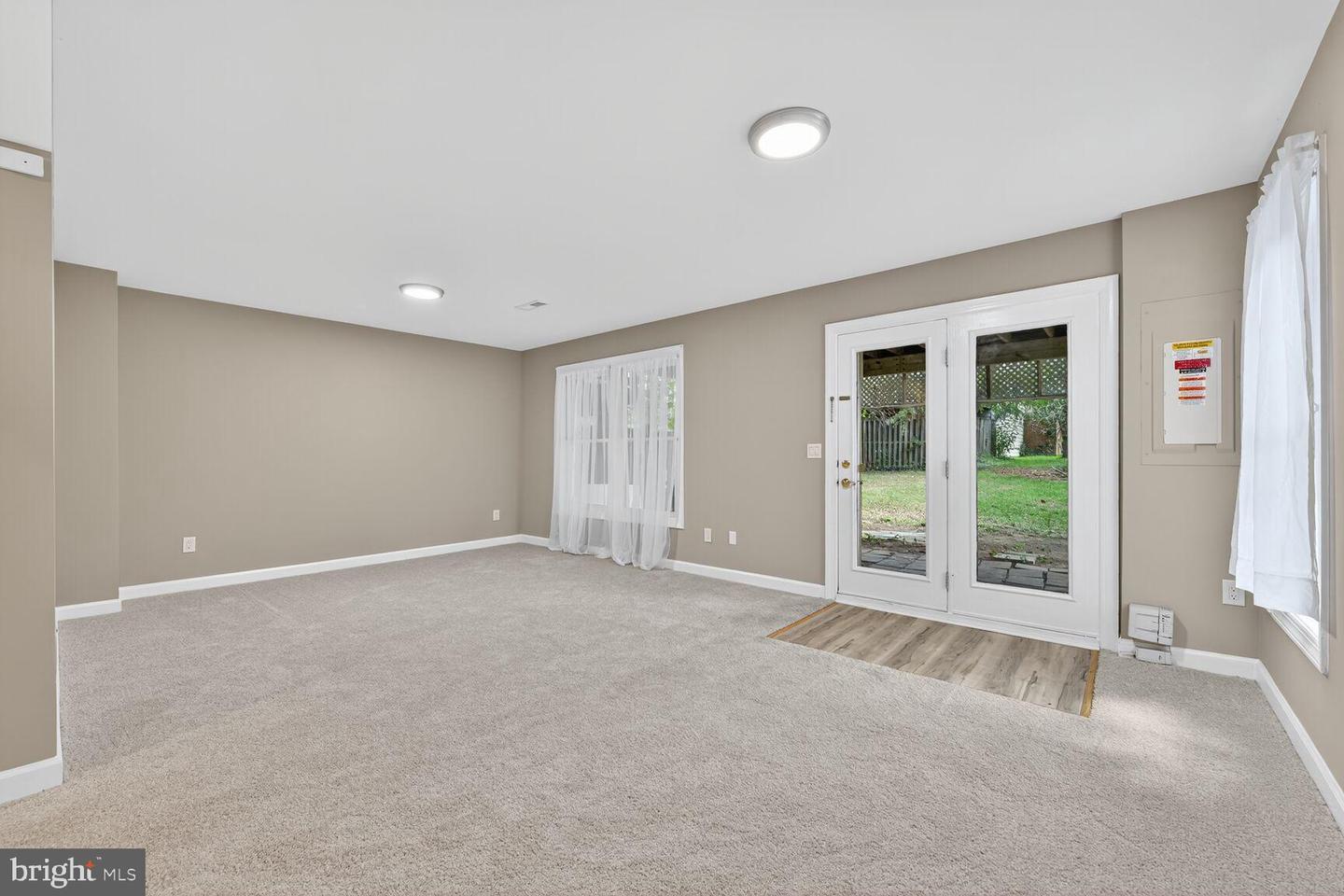 20970 PROMONTORY SQ, STERLING, Virginia 20165, 3 Bedrooms Bedrooms, 7 Rooms Rooms,3 BathroomsBathrooms,Residential,For sale,20970 PROMONTORY SQ,VALO2098368 MLS # VALO2098368