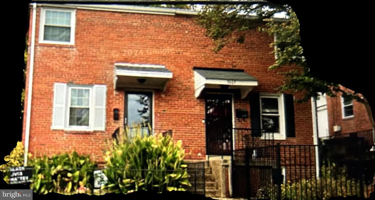 3607 S 25TH ST S, ARLINGTON, Virginia 22206, 2 Bedrooms Bedrooms, ,1 BathroomBathrooms,Residential,For sale,3607 S 25TH ST S,VAAR2058630 MLS # VAAR2058630