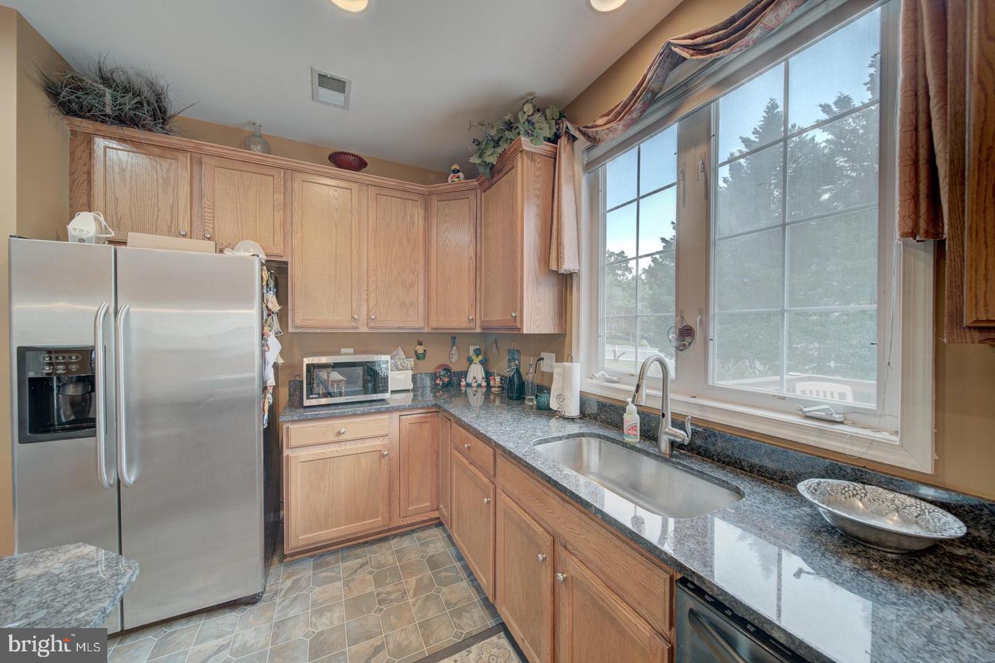 1805 EFTY CT, WOODBRIDGE, Virginia 22191, 5 Bedrooms Bedrooms, ,3 BathroomsBathrooms,Residential,For sale,1805 EFTY CT,VAPW2097110 MLS # VAPW2097110