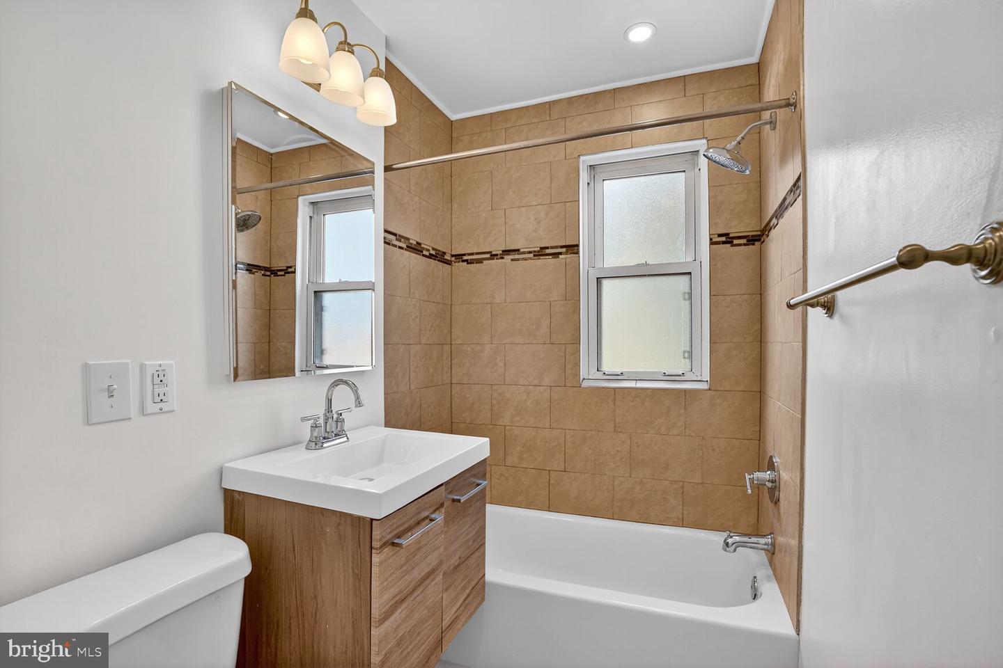 832 DELAFIELD ST NE, WASHINGTON, District Of Columbia 20017, 5 Bedrooms Bedrooms, ,2 BathroomsBathrooms,Residential,For sale,832 DELAFIELD ST NE,DCDC2205994 MLS # DCDC2205994