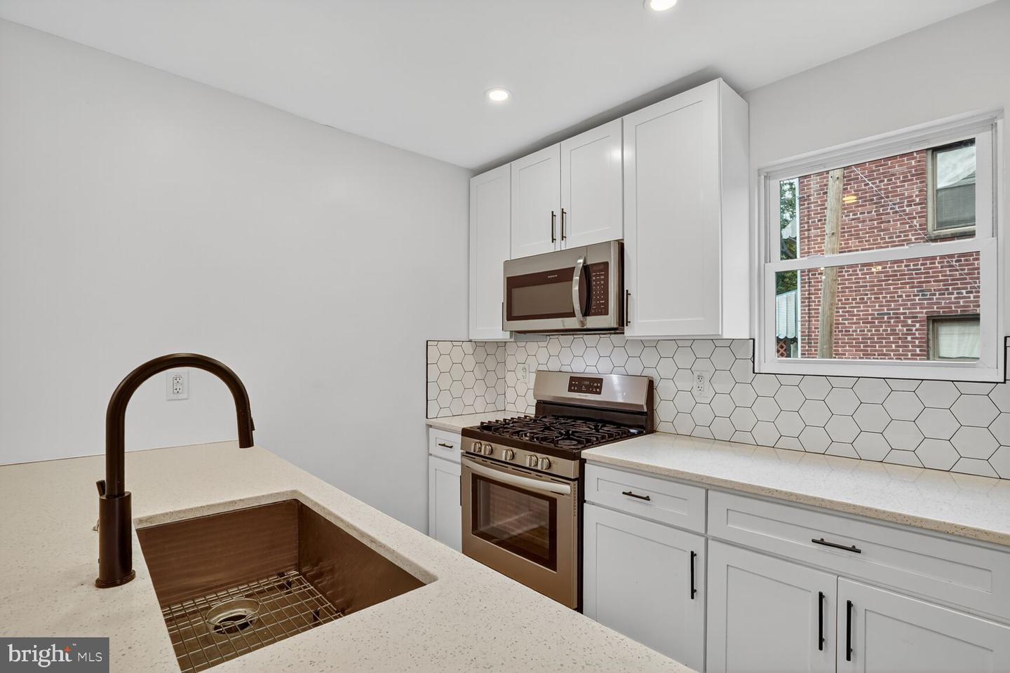 832 DELAFIELD ST NE, WASHINGTON, District Of Columbia 20017, 5 Bedrooms Bedrooms, ,2 BathroomsBathrooms,Residential,For sale,832 DELAFIELD ST NE,DCDC2205994 MLS # DCDC2205994
