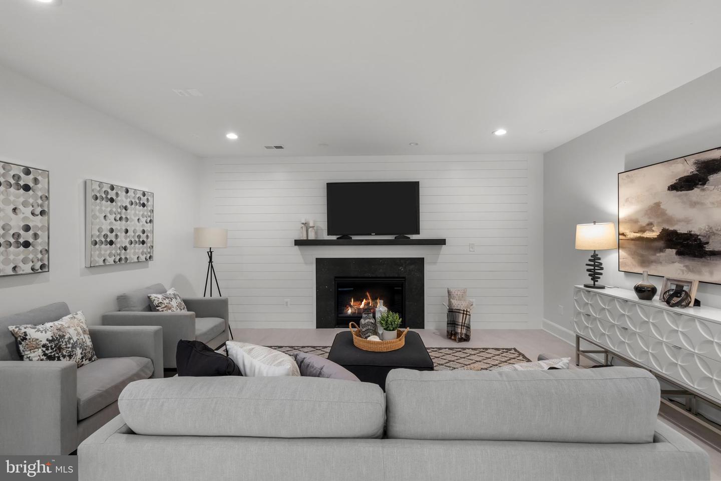 3108 KEY BLVD, ARLINGTON, Virginia 22201, 7 Bedrooms Bedrooms, ,6 BathroomsBathrooms,Residential,For sale,3108 KEY BLVD,VAAR2060422 MLS # VAAR2060422