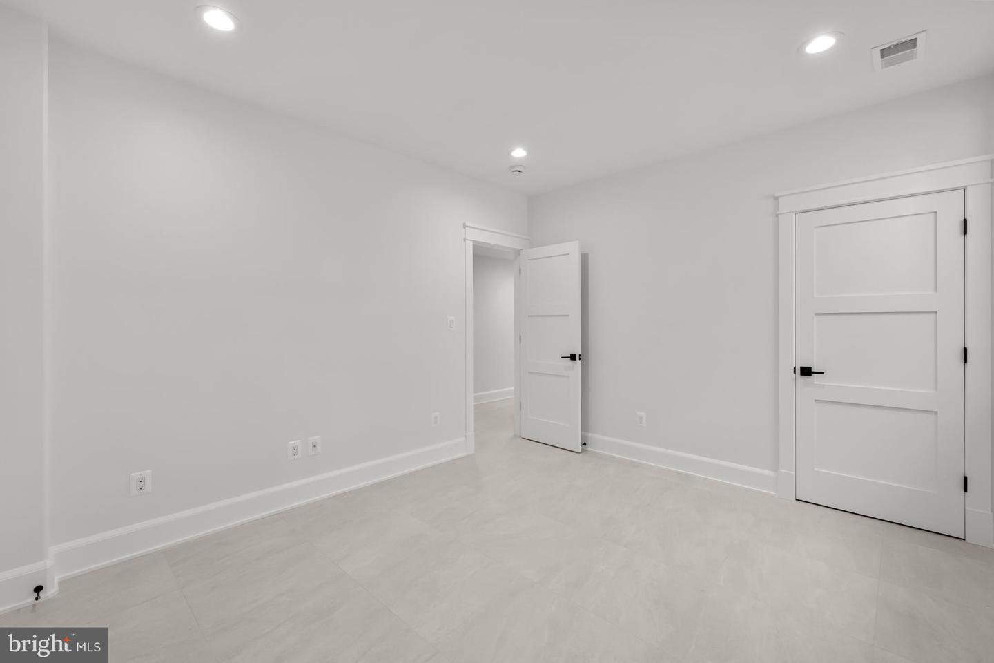 3108 KEY BLVD, ARLINGTON, Virginia 22201, 7 Bedrooms Bedrooms, ,6 BathroomsBathrooms,Residential,For sale,3108 KEY BLVD,VAAR2060422 MLS # VAAR2060422