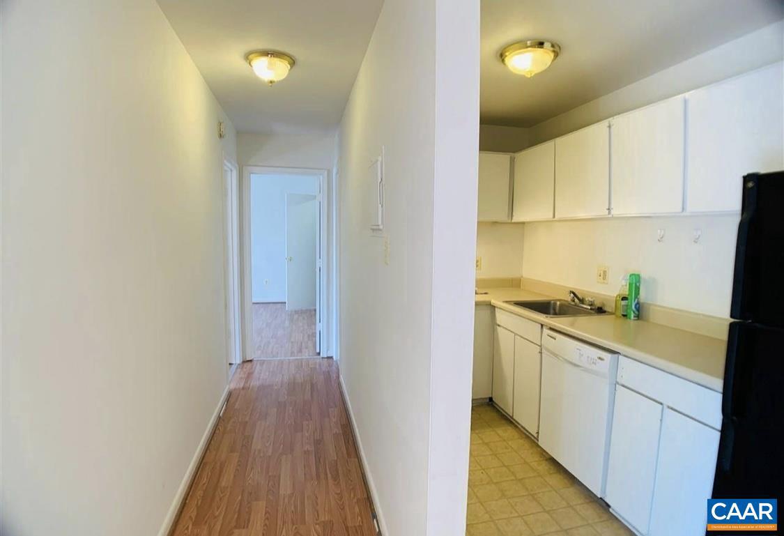 840 RUNNEL CT #10, CHARLOTTESVILLE, Virginia 22901, 2 Bedrooms Bedrooms, ,1 BathroomBathrooms,Residential,For sale,840 RUNNEL CT #10,666915 MLS # 666915