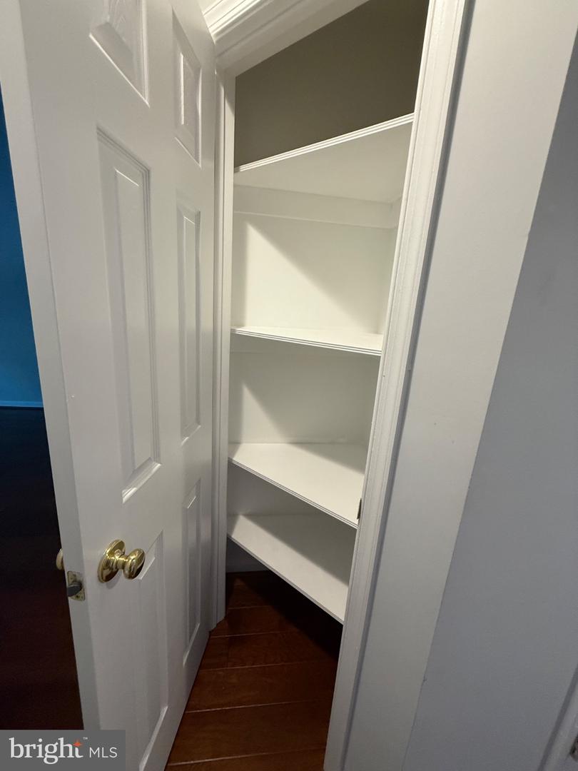 12912 LEATHERWOOD LN, WOODBRIDGE, Virginia 22192, 3 Bedrooms Bedrooms, 9 Rooms Rooms,2 BathroomsBathrooms,Residential,For sale,12912 LEATHERWOOD LN,VAPW2100342 MLS # VAPW2100342