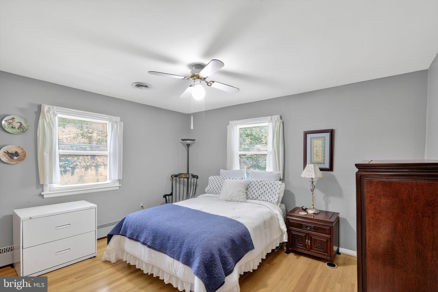 431 CREEK CROSSING RD NE, VIENNA, Virginia 22180, 3 Bedrooms Bedrooms, ,3 BathroomsBathrooms,Residential,For sale,431 CREEK CROSSING RD NE,VAFX2258540 MLS # VAFX2258540