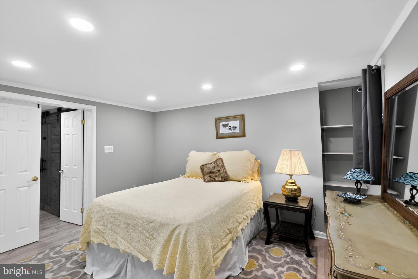 431 CREEK CROSSING RD NE, VIENNA, Virginia 22180, 3 Bedrooms Bedrooms, ,3 BathroomsBathrooms,Residential,For sale,431 CREEK CROSSING RD NE,VAFX2258540 MLS # VAFX2258540