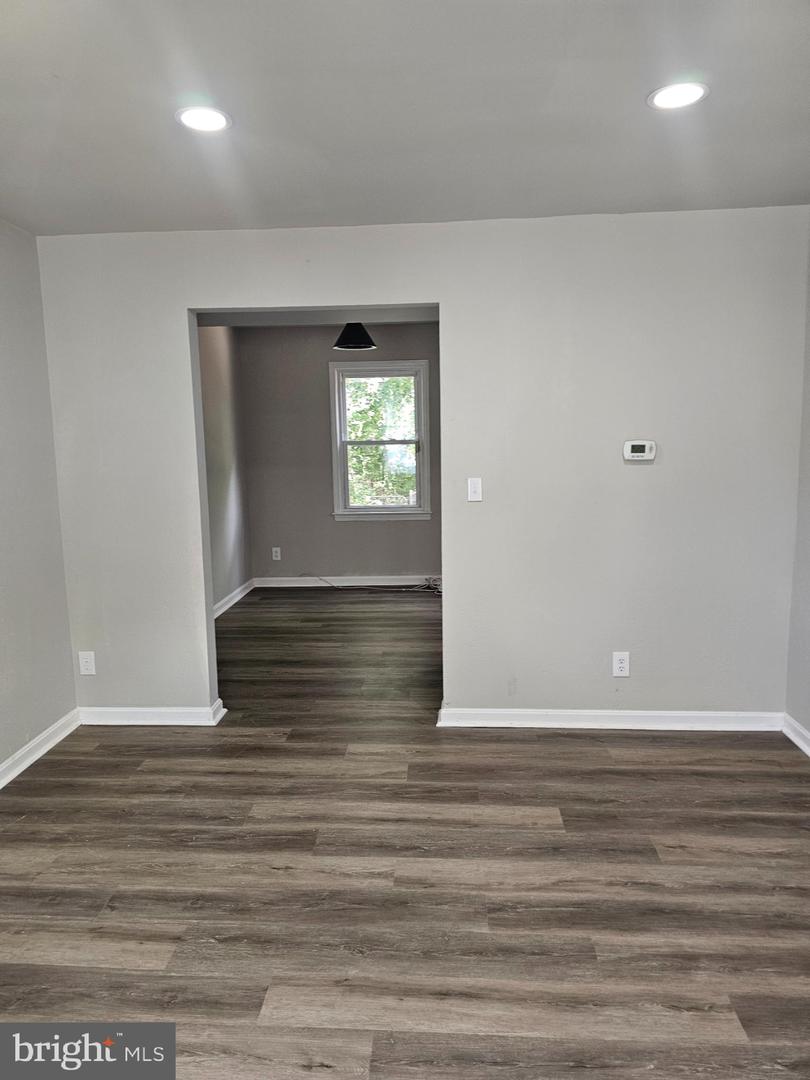 9 EVERGREEN LN, STAFFORD, Virginia 22554, 3 Bedrooms Bedrooms, ,2 BathroomsBathrooms,Residential,For sale,9 EVERGREEN LN,VAST2041344 MLS # VAST2041344