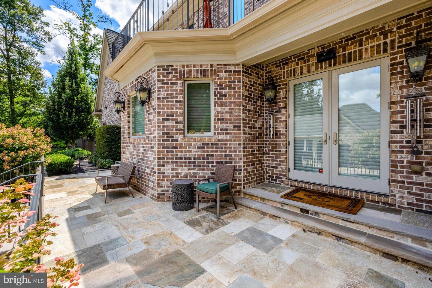 1239 DALEVIEW DR, MCLEAN, Virginia 22102, 5 Bedrooms Bedrooms, ,6 BathroomsBathrooms,Residential,For sale,1239 DALEVIEW DR,VAFX2258788 MLS # VAFX2258788