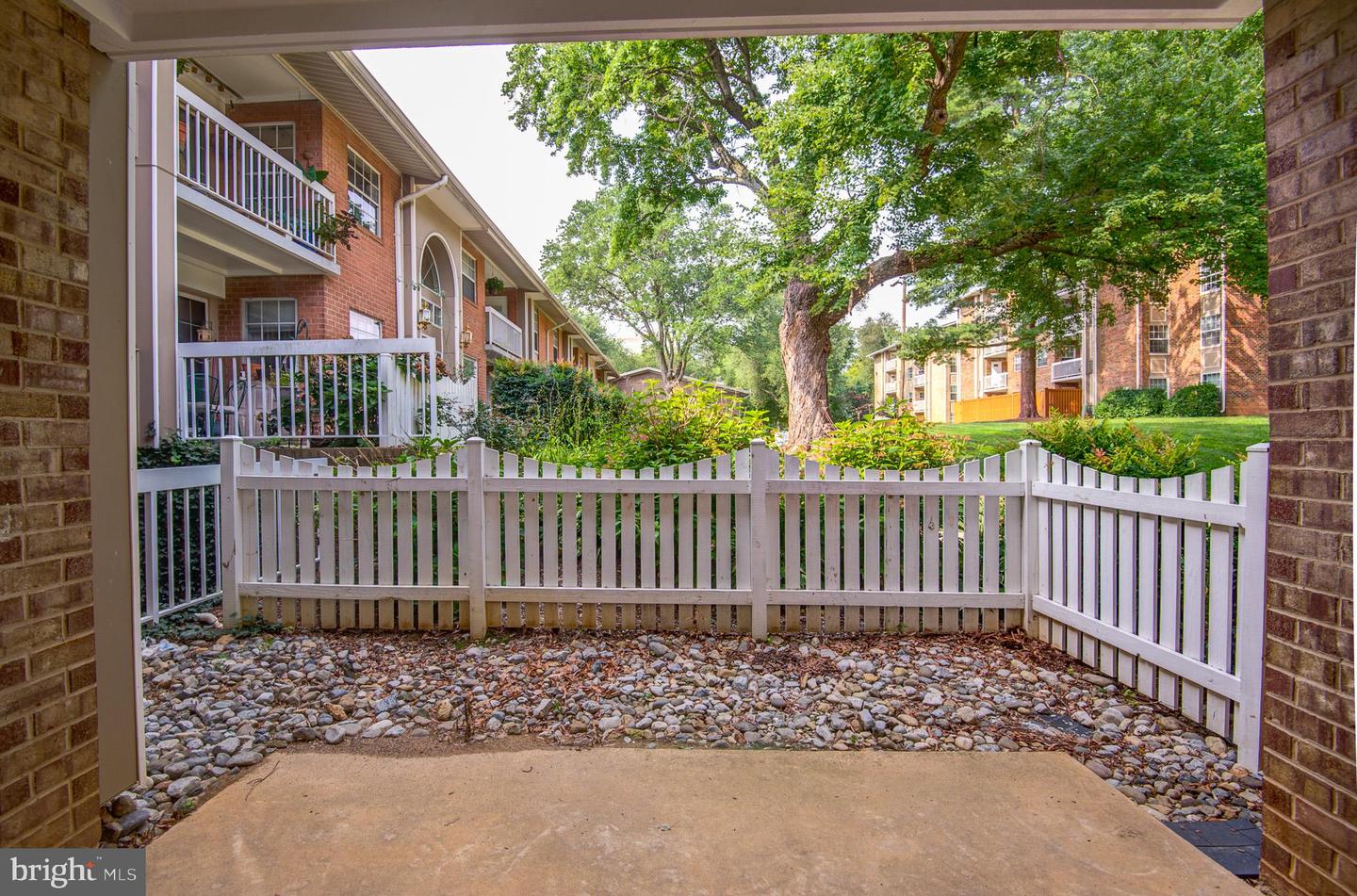 1942 KENNEDY DR #104, MCLEAN, Virginia 22102, 1 Bedroom Bedrooms, ,1 BathroomBathrooms,Residential,For sale,1942 KENNEDY DR #104,VAFX2258870 MLS # VAFX2258870