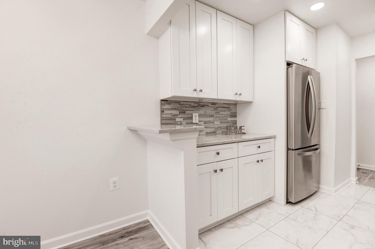 1942 KENNEDY DR #104, MCLEAN, Virginia 22102, 1 Bedroom Bedrooms, ,1 BathroomBathrooms,Residential,For sale,1942 KENNEDY DR #104,VAFX2258870 MLS # VAFX2258870