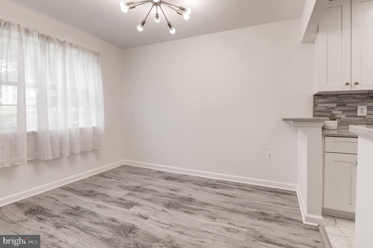1942 KENNEDY DR #104, MCLEAN, Virginia 22102, 1 Bedroom Bedrooms, ,1 BathroomBathrooms,Residential,For sale,1942 KENNEDY DR #104,VAFX2258870 MLS # VAFX2258870