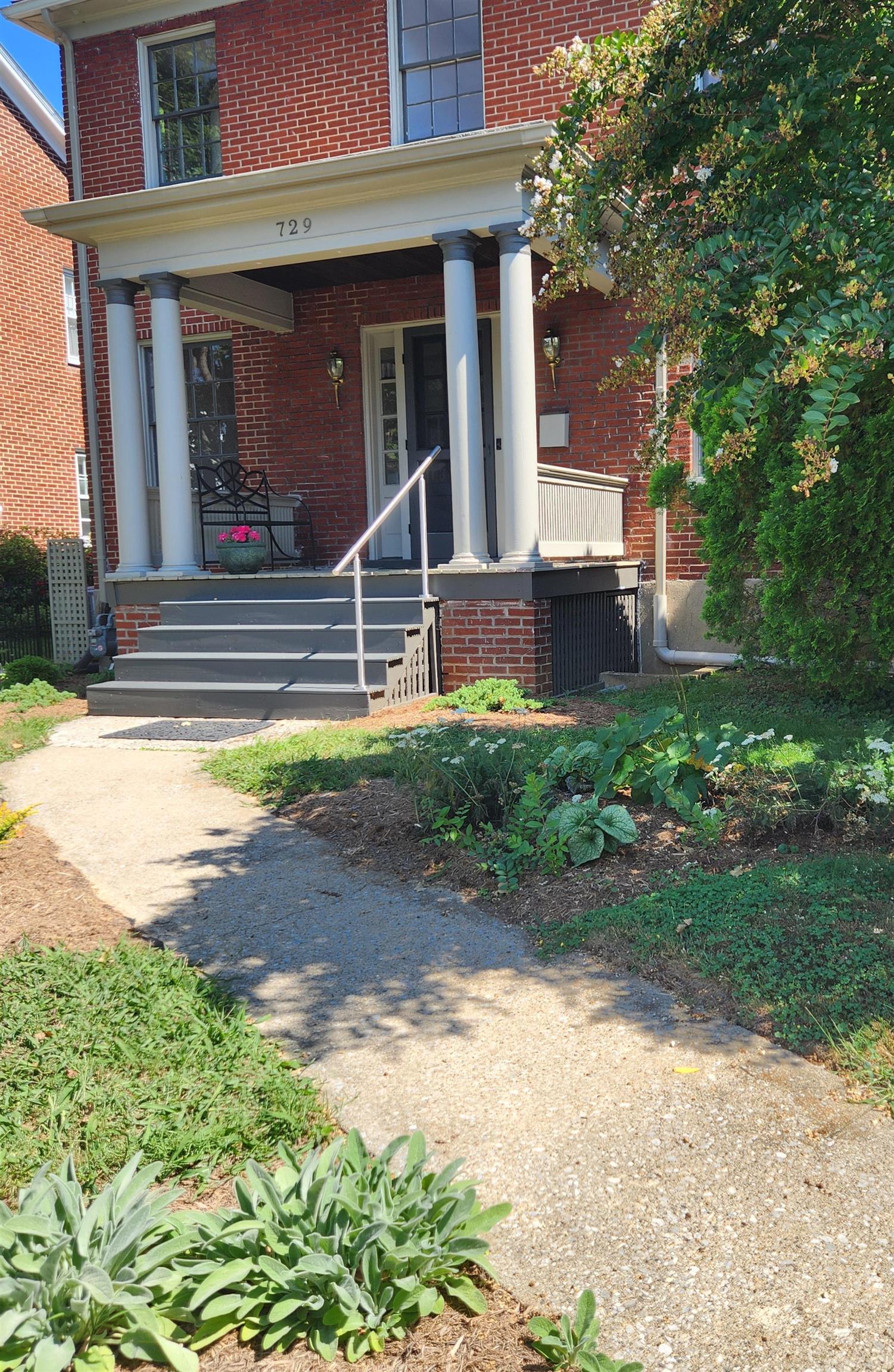 729 SELMA BLVD, STAUNTON, Virginia 24401, 4 Bedrooms Bedrooms, ,3 BathroomsBathrooms,Residential,729 SELMA BLVD,668486 MLS # 668486
