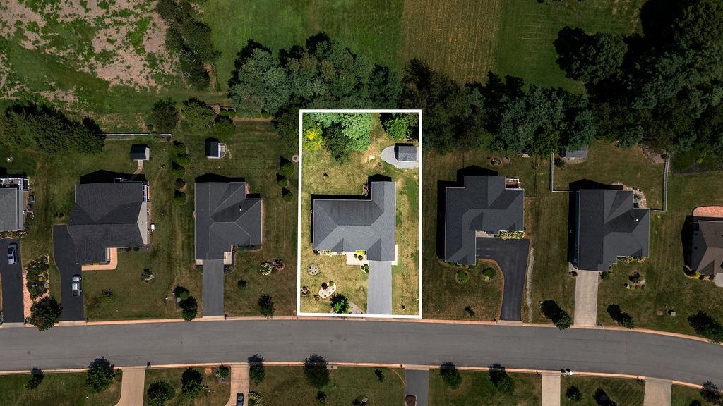 236 JOCELYN LN, WAYNESBORO, Virginia 22980, 4 Bedrooms Bedrooms, ,2 BathroomsBathrooms,Residential,236 JOCELYN LN,668487 MLS # 668487