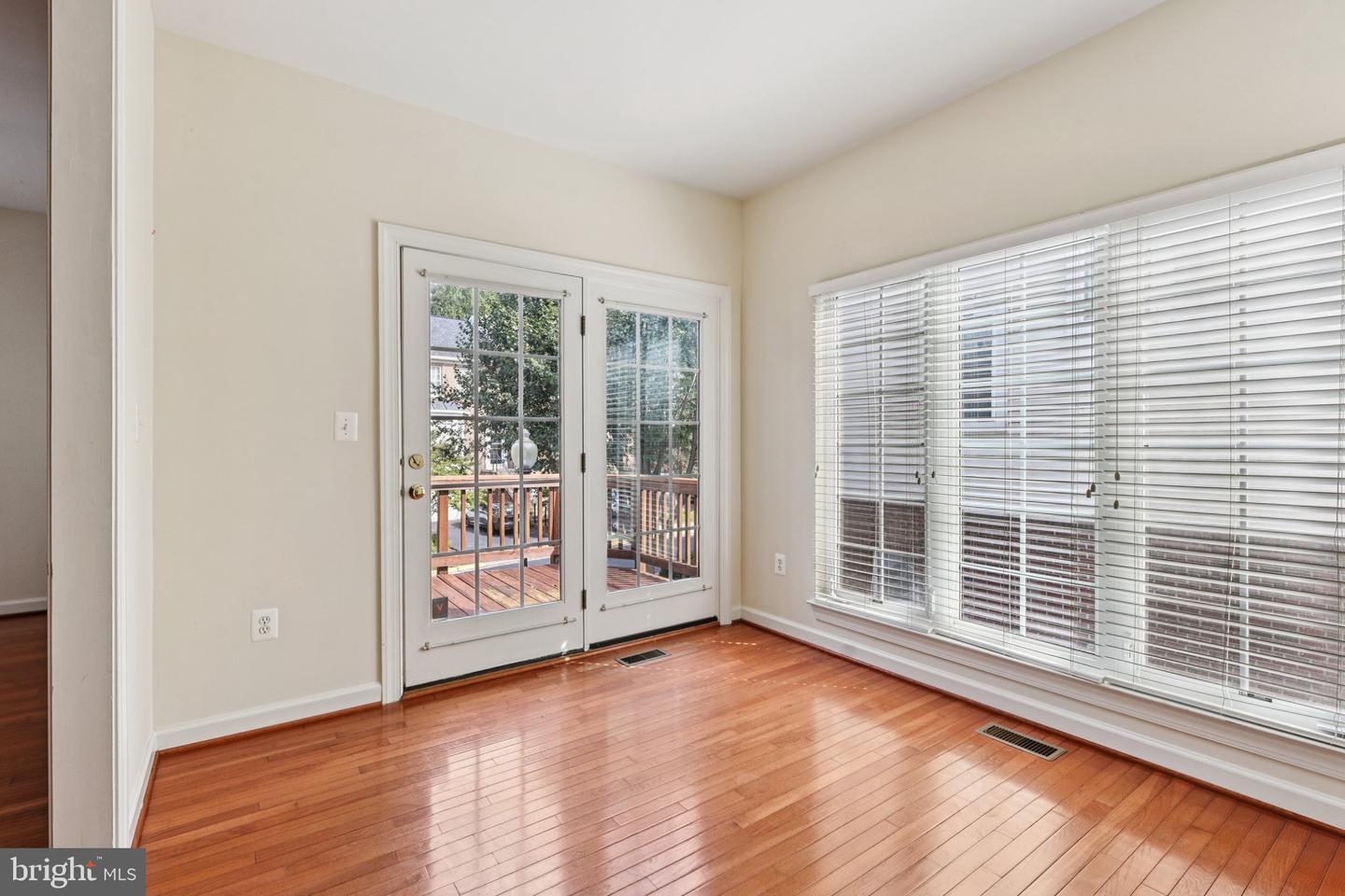 4227 UPPER PARK DR, FAIRFAX, Virginia 22030, 3 Bedrooms Bedrooms, ,3 BathroomsBathrooms,Residential,For sale,4227 UPPER PARK DR,VAFX2259044 MLS # VAFX2259044