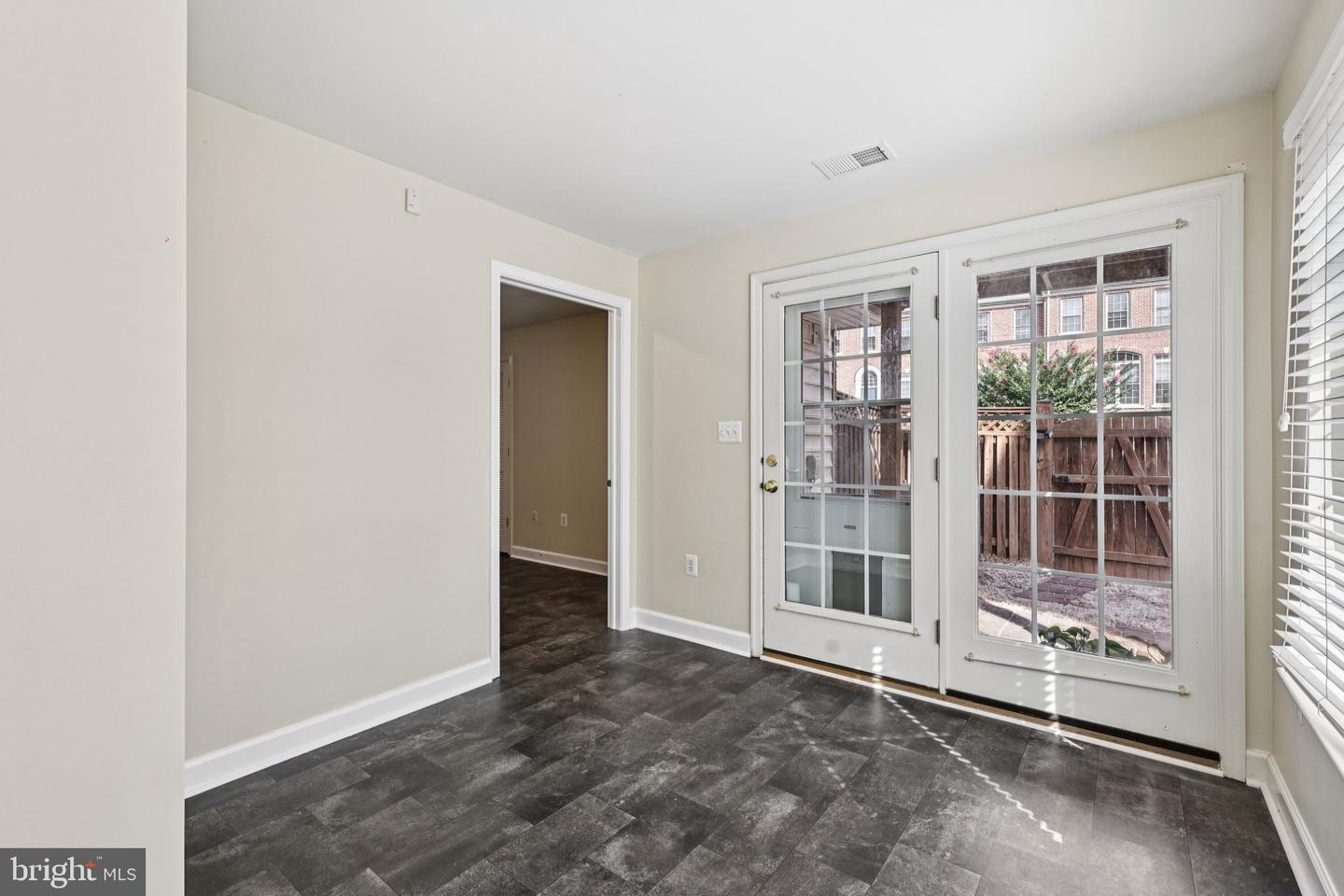 4227 UPPER PARK DR, FAIRFAX, Virginia 22030, 3 Bedrooms Bedrooms, ,3 BathroomsBathrooms,Residential,For sale,4227 UPPER PARK DR,VAFX2259044 MLS # VAFX2259044
