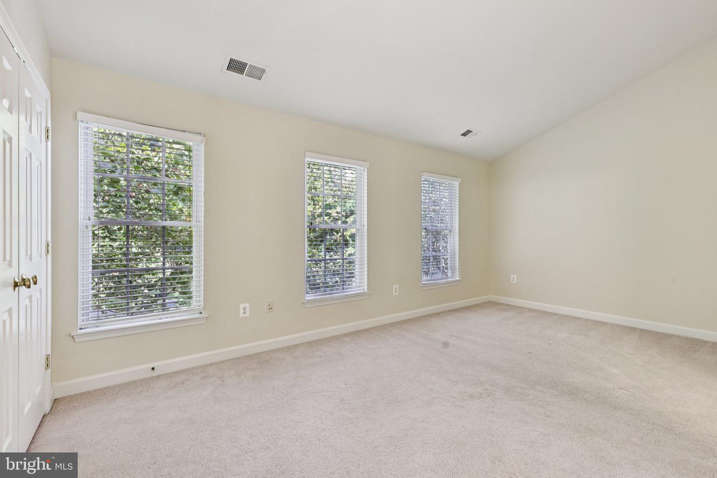 4227 UPPER PARK DR, FAIRFAX, Virginia 22030, 3 Bedrooms Bedrooms, ,3 BathroomsBathrooms,Residential,For sale,4227 UPPER PARK DR,VAFX2259044 MLS # VAFX2259044