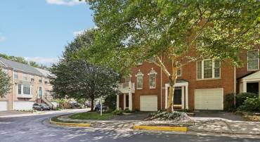 4227 UPPER PARK DR, FAIRFAX, Virginia 22030, 3 Bedrooms Bedrooms, ,3 BathroomsBathrooms,Residential,For sale,4227 UPPER PARK DR,VAFX2259044 MLS # VAFX2259044