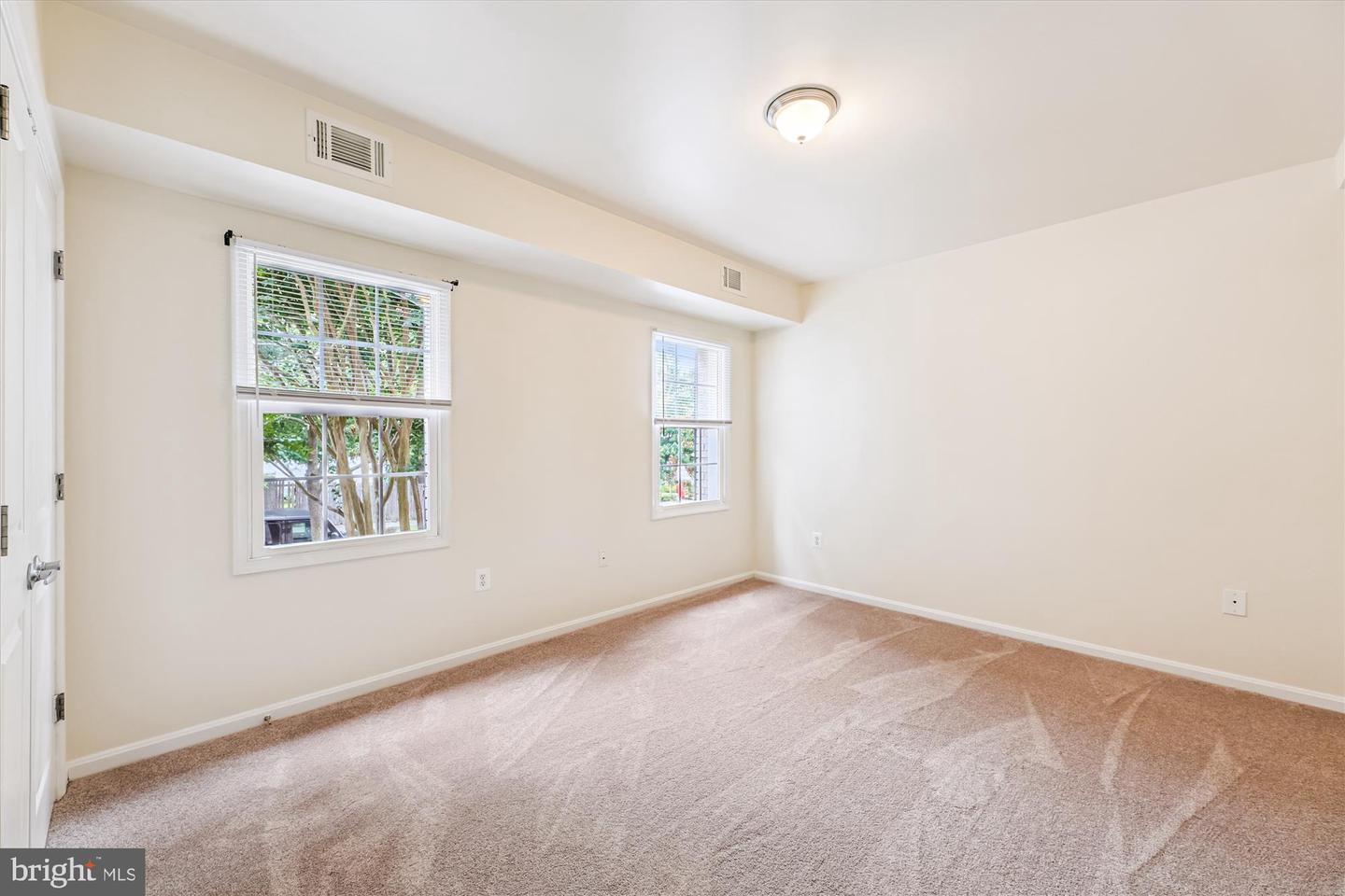 700 JEFFERSON ST NW #201, WASHINGTON, District Of Columbia 20011, 1 Bedroom Bedrooms, ,1 BathroomBathrooms,Residential,For sale,700 JEFFERSON ST NW #201,DCDC2213750 MLS # DCDC2213750
