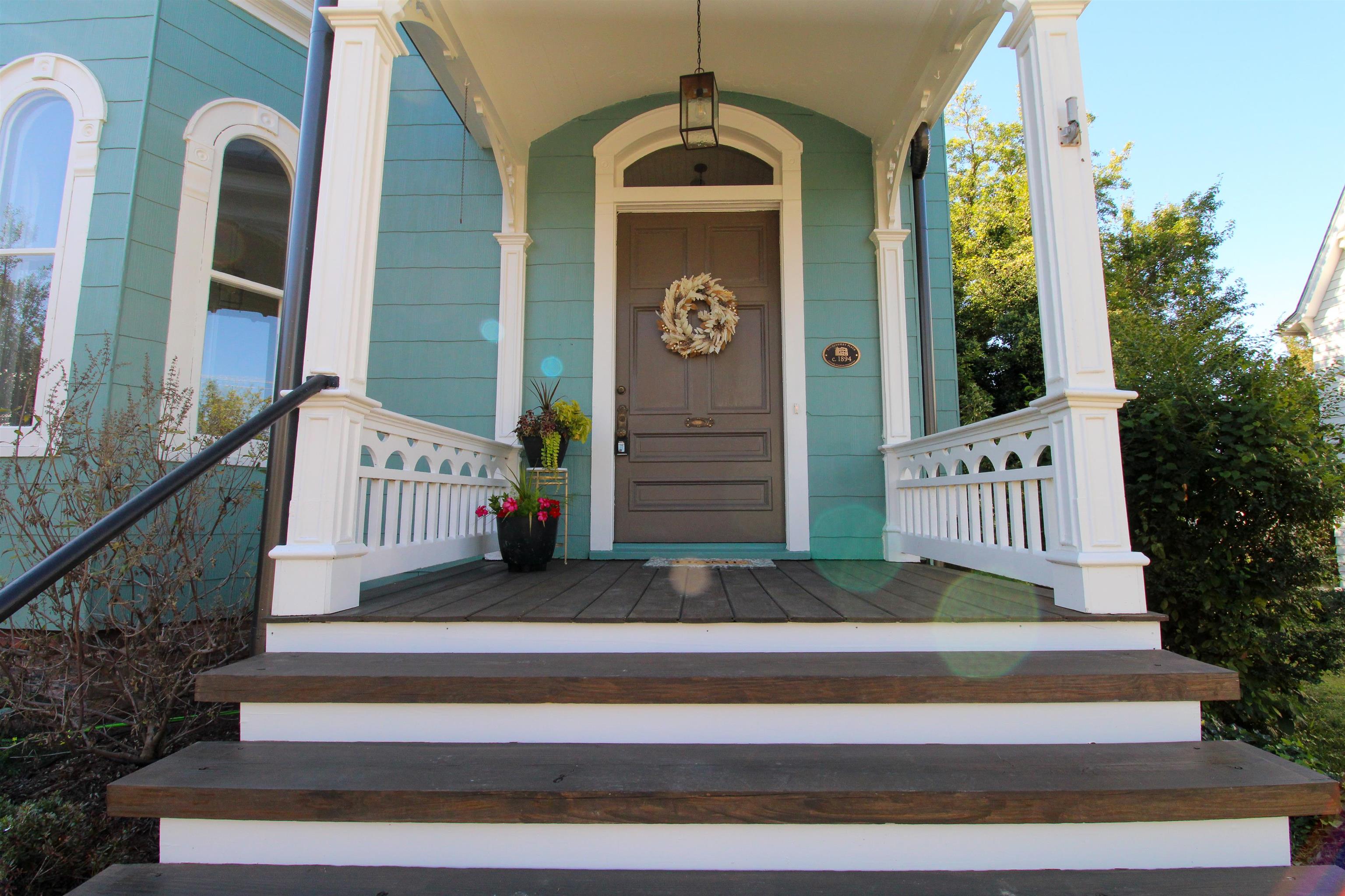 310 BERKELEY PL, STAUNTON, Virginia 24401, 3 Bedrooms Bedrooms, ,2 BathroomsBathrooms,Residential,310 BERKELEY PL,668497 MLS # 668497