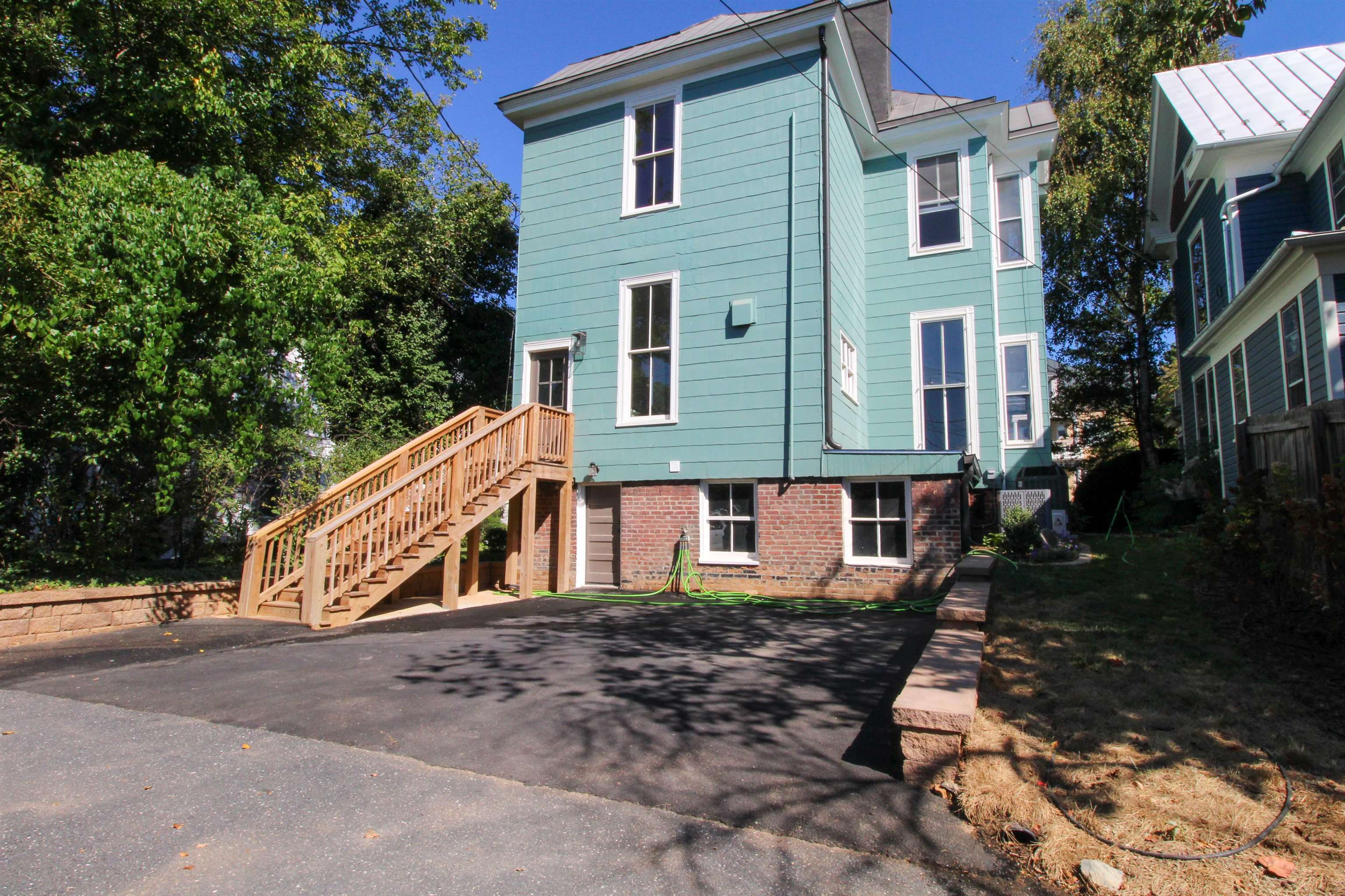 310 BERKELEY PL, STAUNTON, Virginia 24401, 3 Bedrooms Bedrooms, ,2 BathroomsBathrooms,Residential,310 BERKELEY PL,668497 MLS # 668497