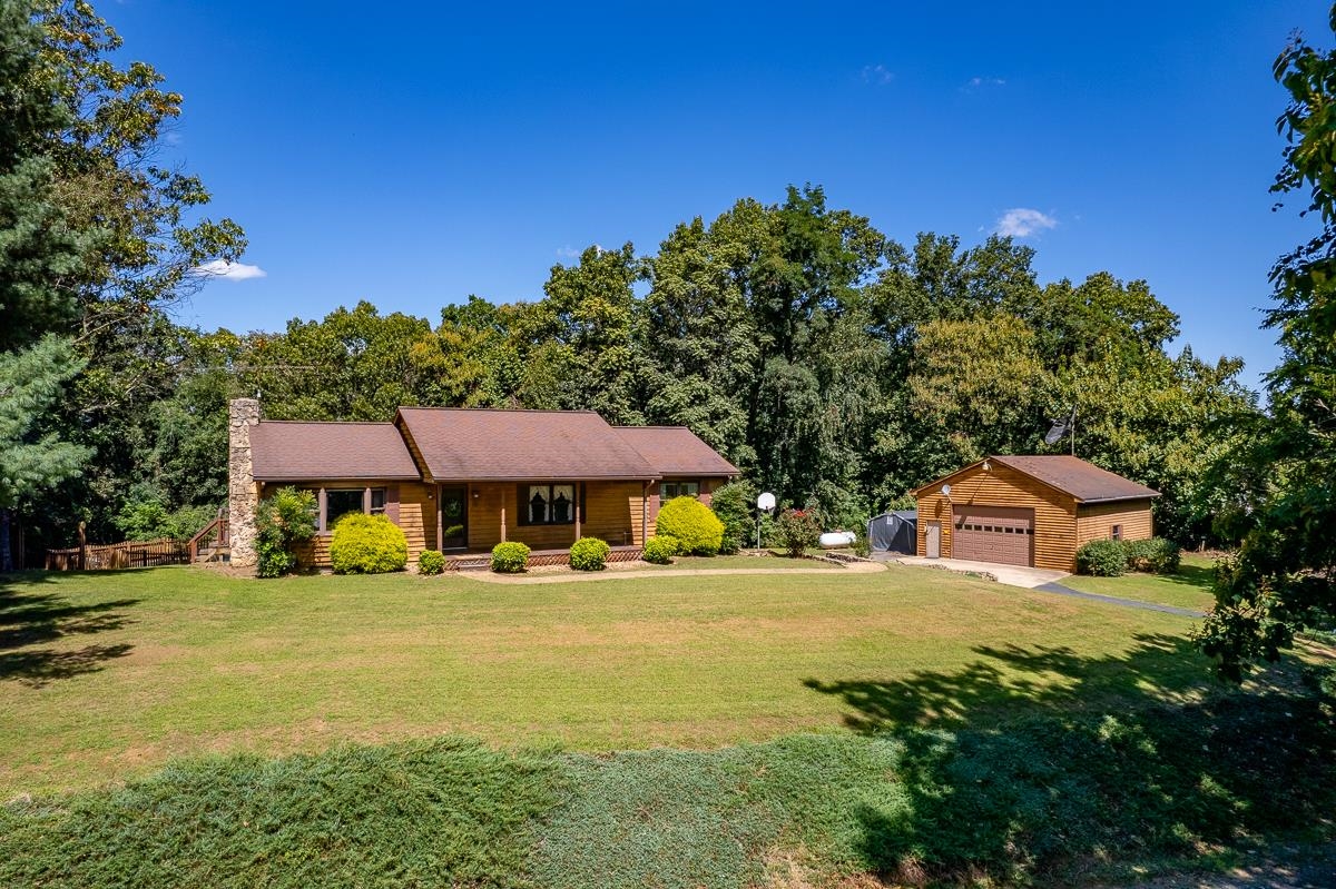173 RIDGETOP DR, WEYERS CAVE, Virginia 24486, 3 Bedrooms Bedrooms, ,3 BathroomsBathrooms,Residential,173 RIDGETOP DR,668498 MLS # 668498