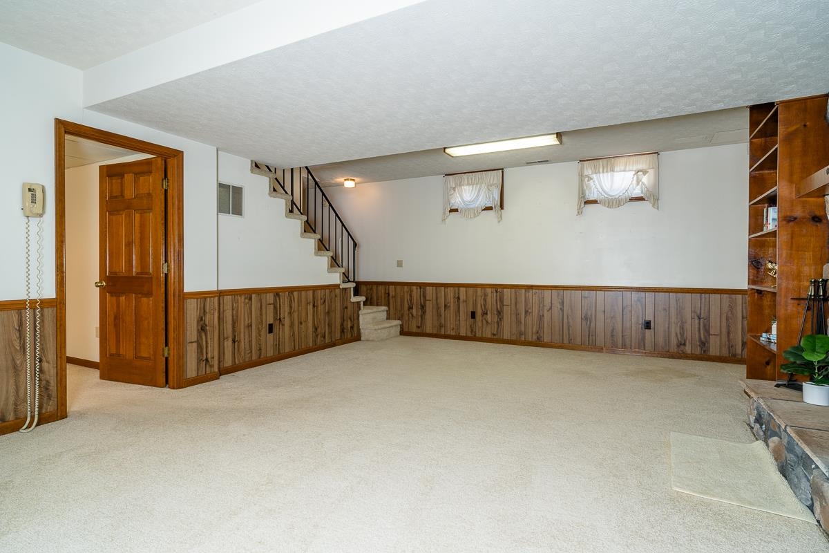 173 RIDGETOP DR, WEYERS CAVE, Virginia 24486, 3 Bedrooms Bedrooms, ,3 BathroomsBathrooms,Residential,173 RIDGETOP DR,668498 MLS # 668498